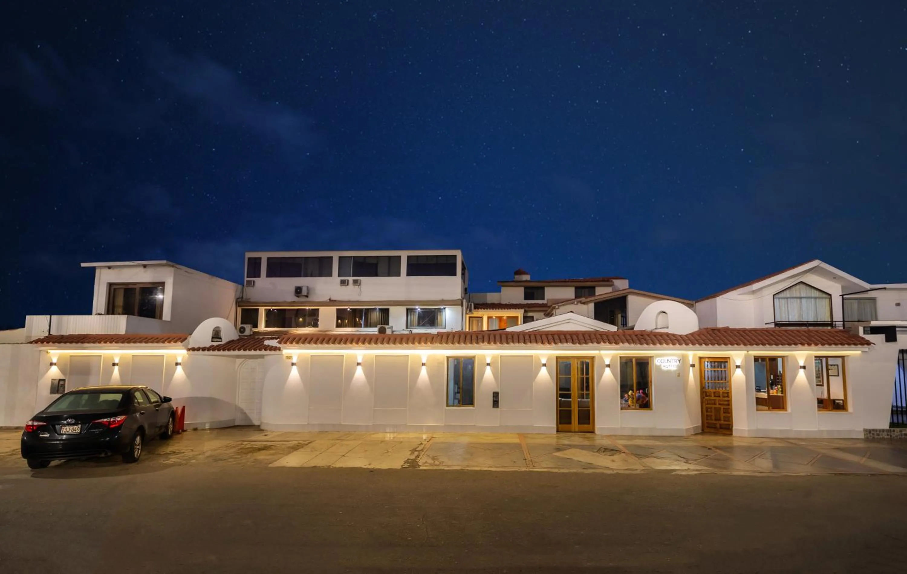 Property building in Hotel Country Trujillo