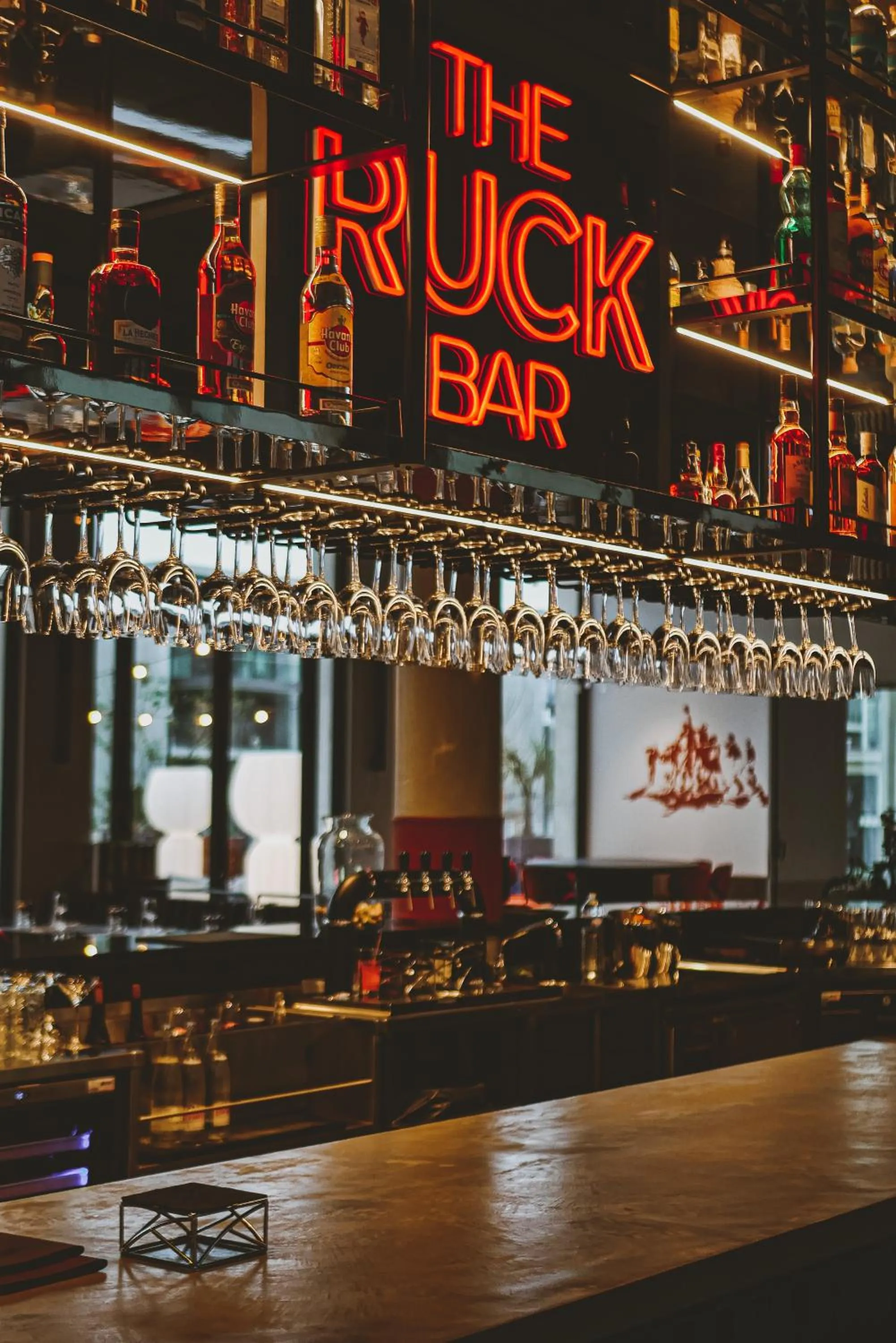 Lounge or bar in The Ruck Hotel