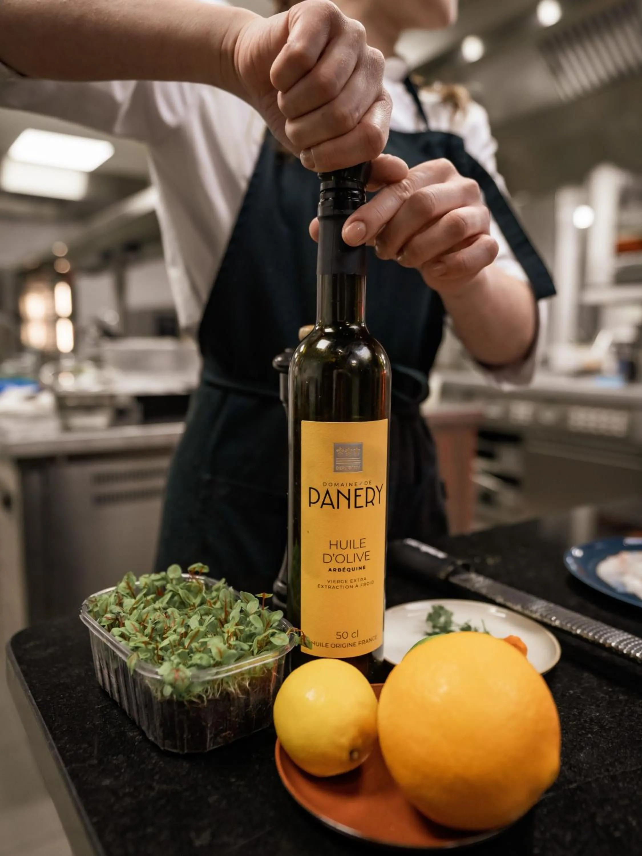 Restaurant/places to eat in The Ruck Hotel