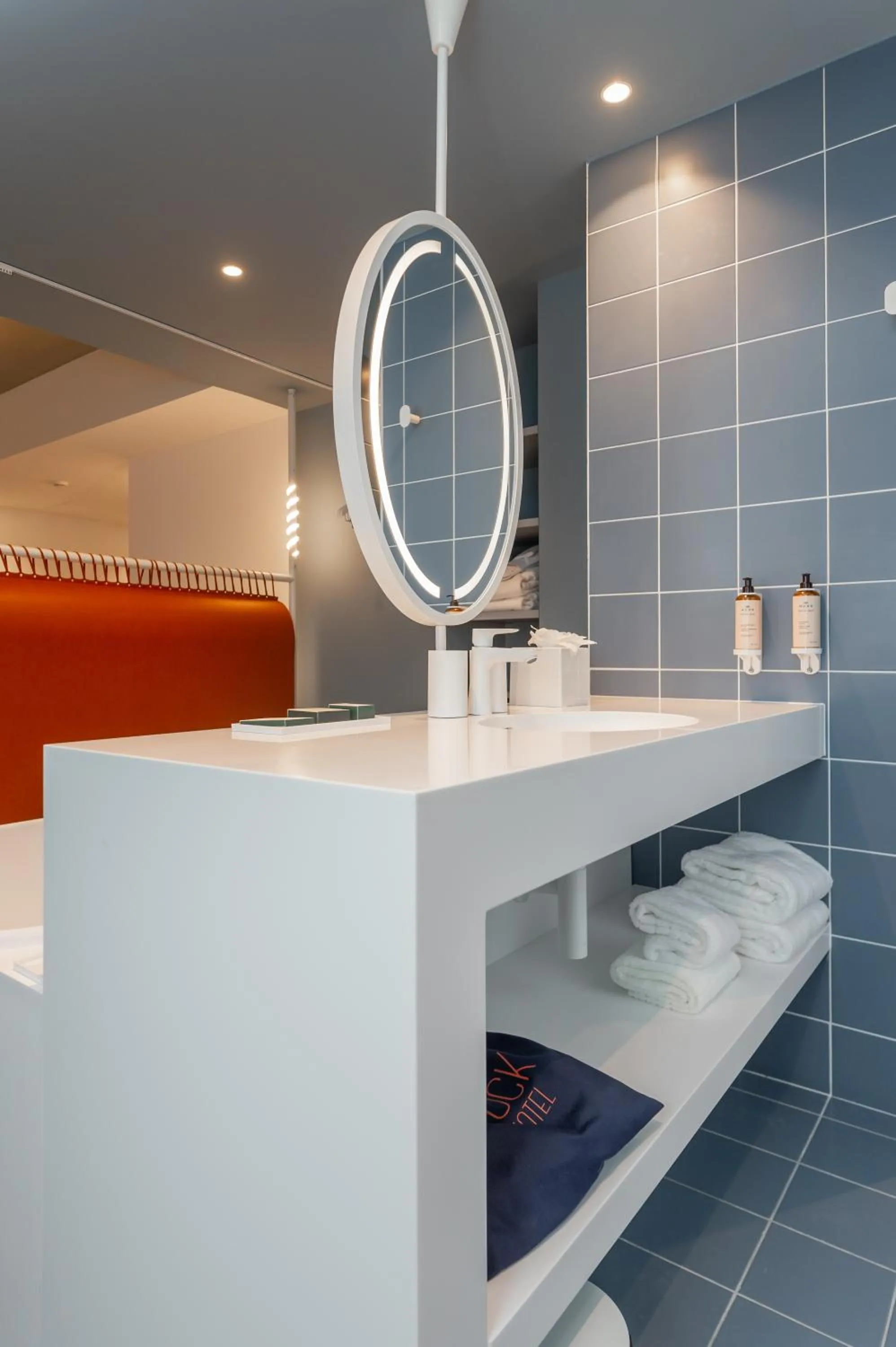 Bathroom in The Ruck Hotel