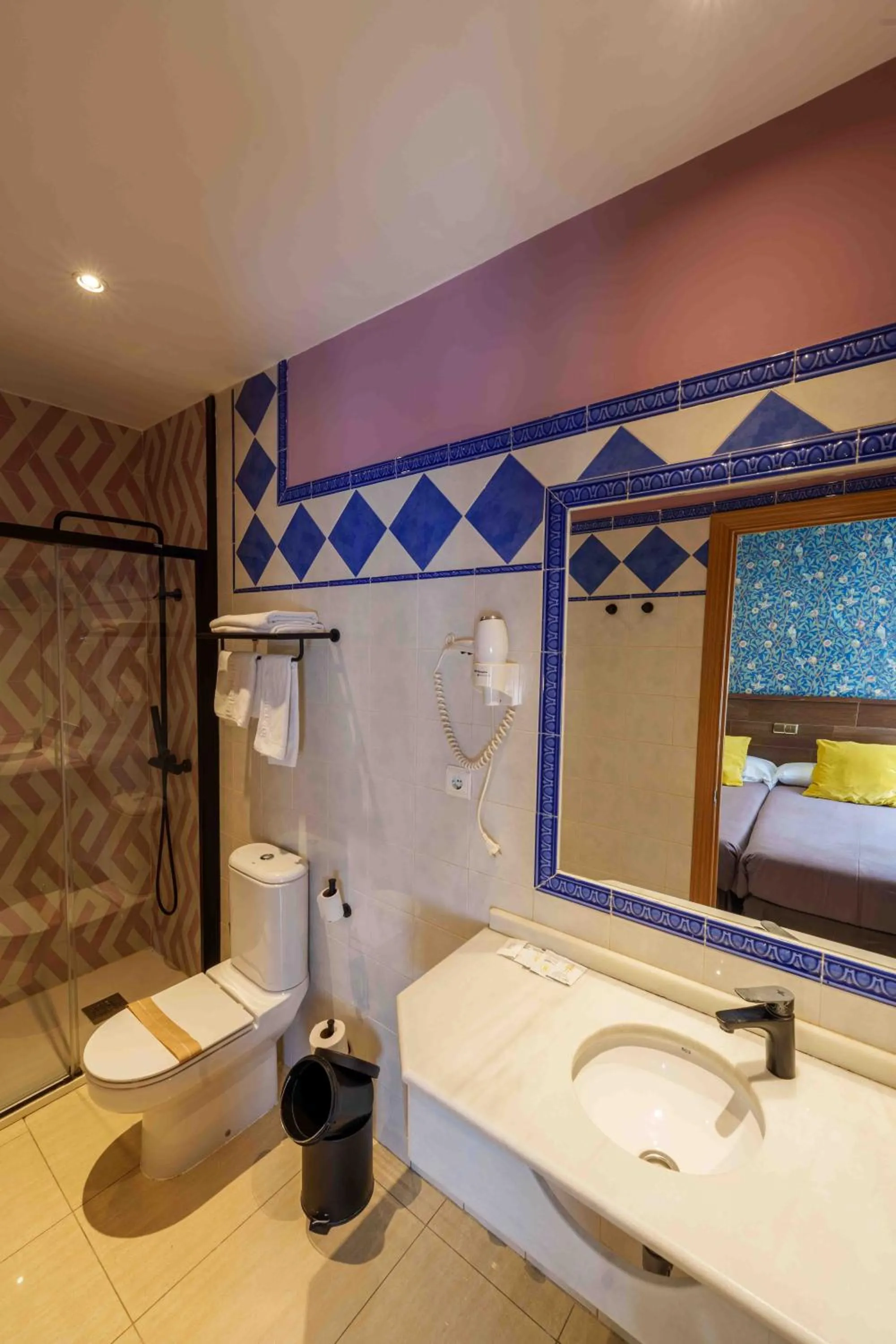 Bathroom in Hotel Sol