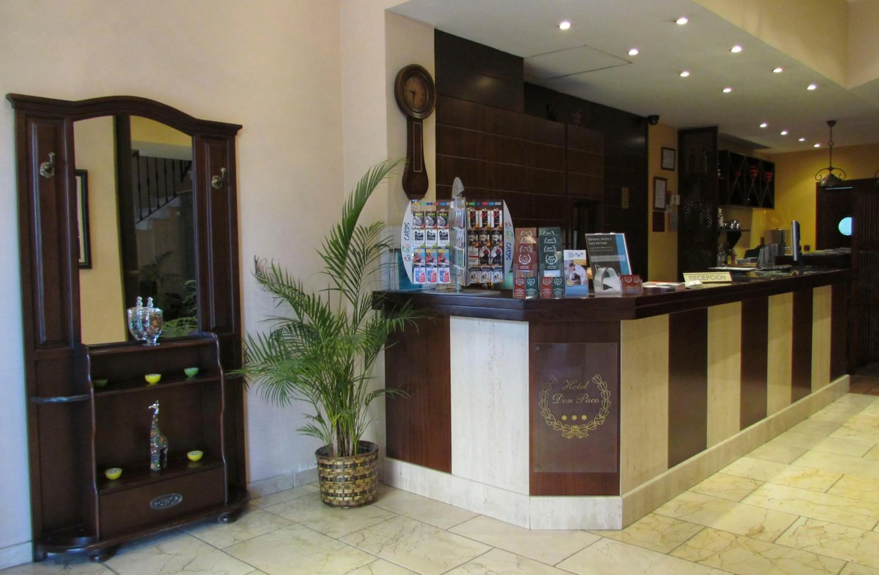 Lobby or reception in Hotel Don Paco