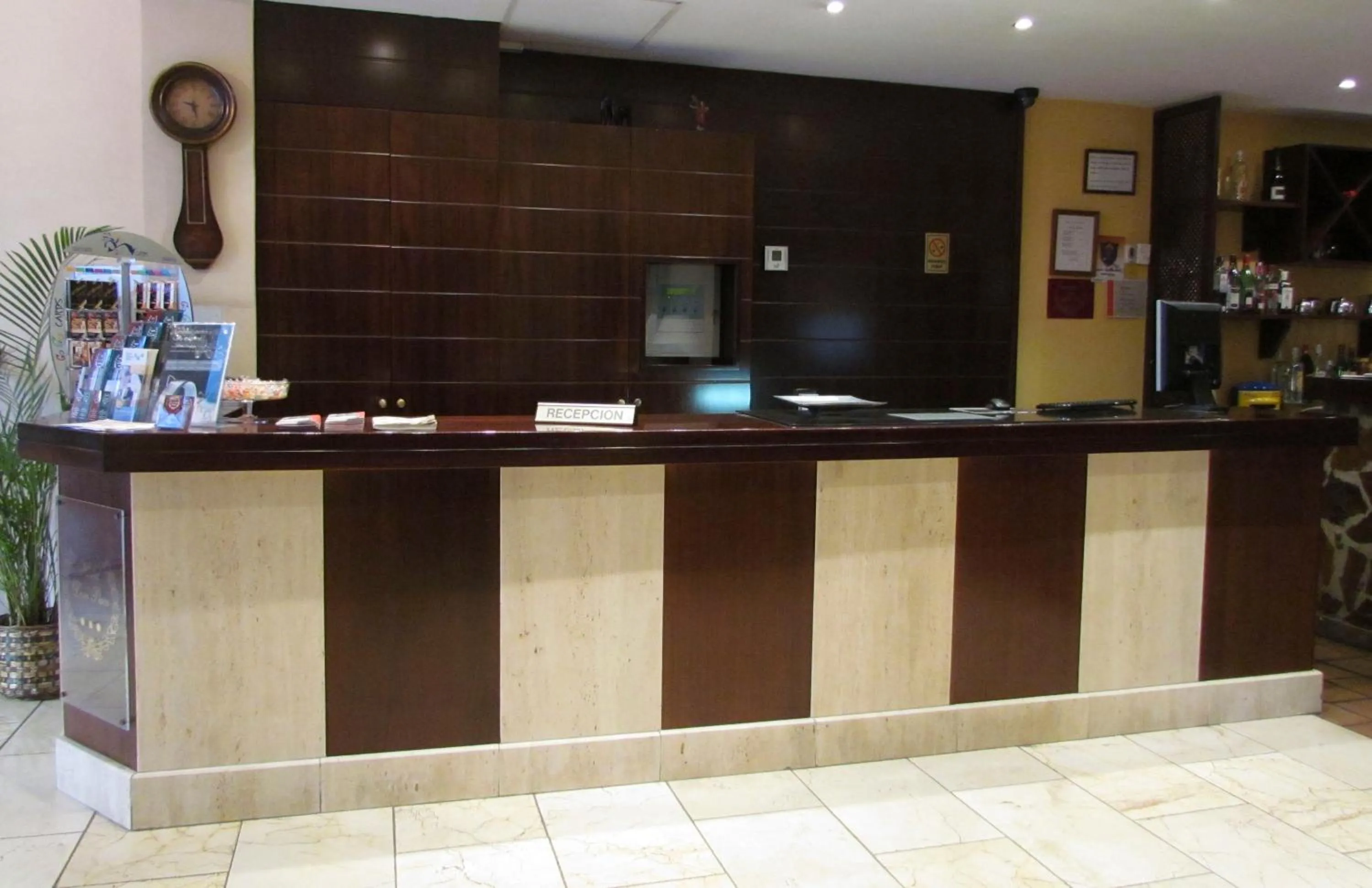 Lobby or reception in Hotel Don Paco