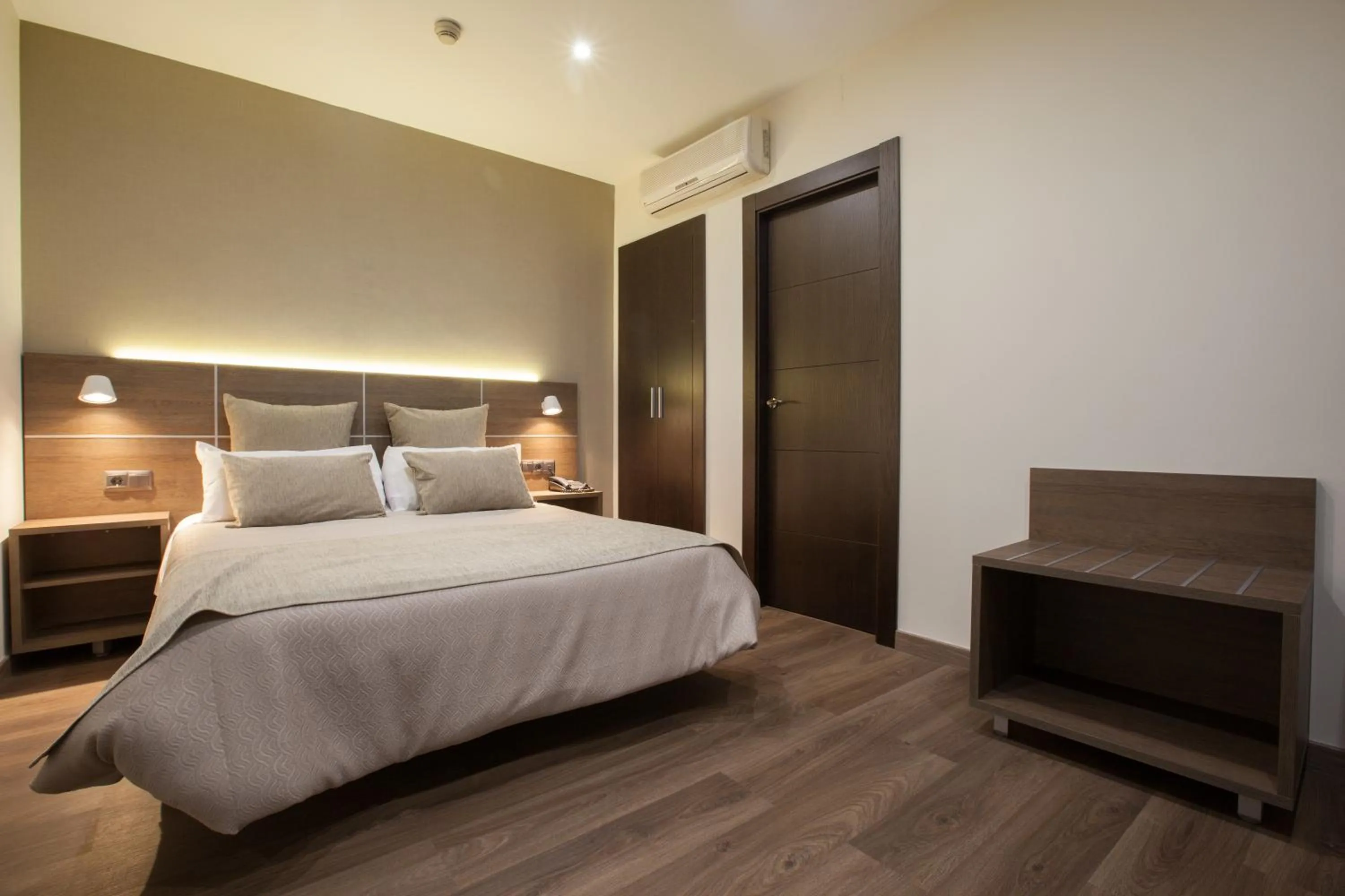 Photo of the whole room, Bed in Hotel Don Paco