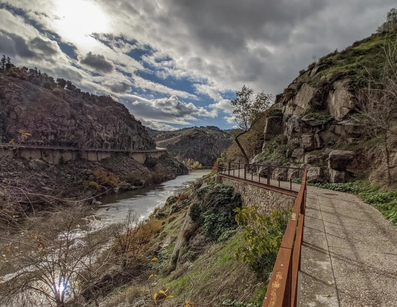 Hiking in Hotel Casona de la Reyna