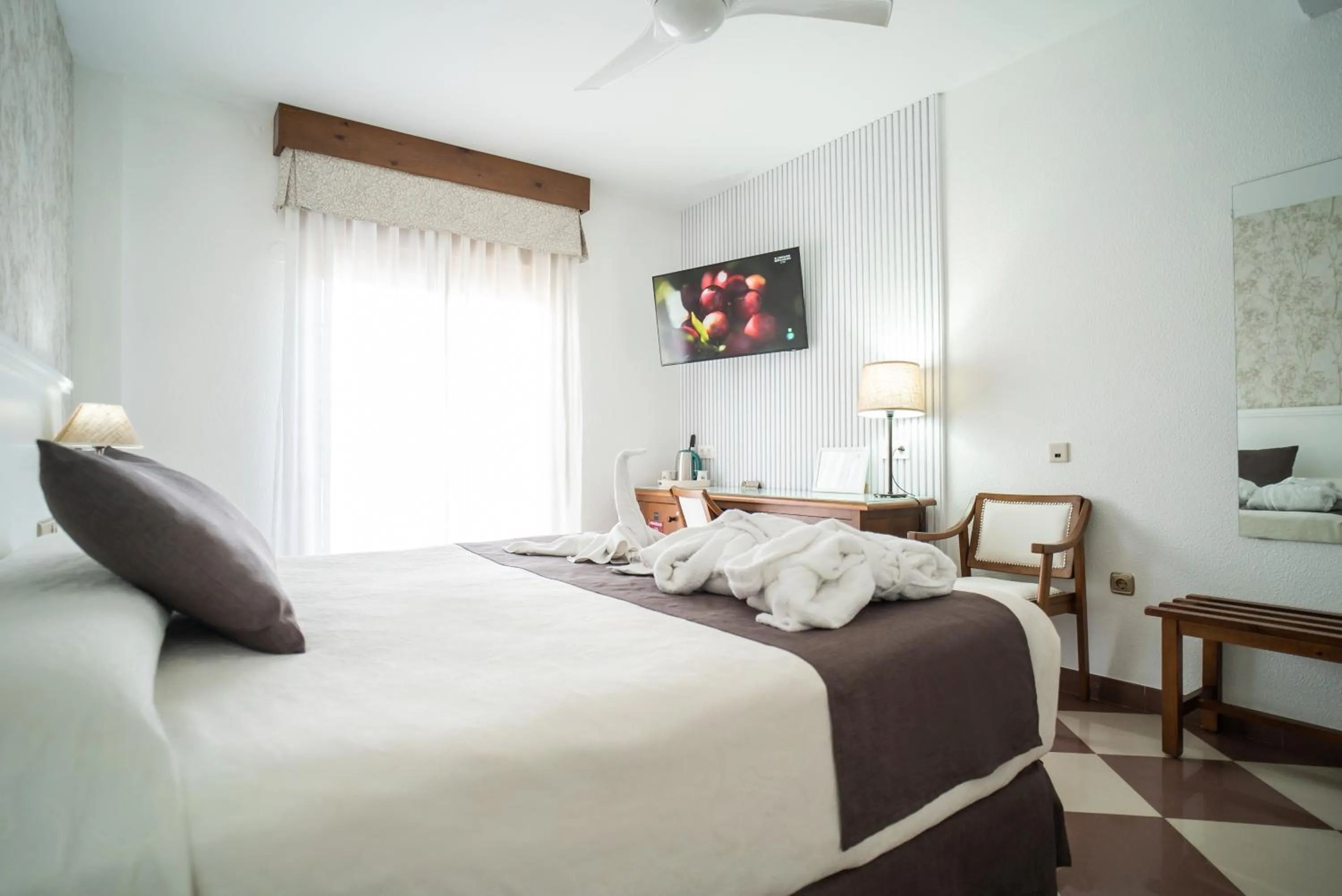 Bed in Hotel Avenida Tropical by Bossh! Hotels