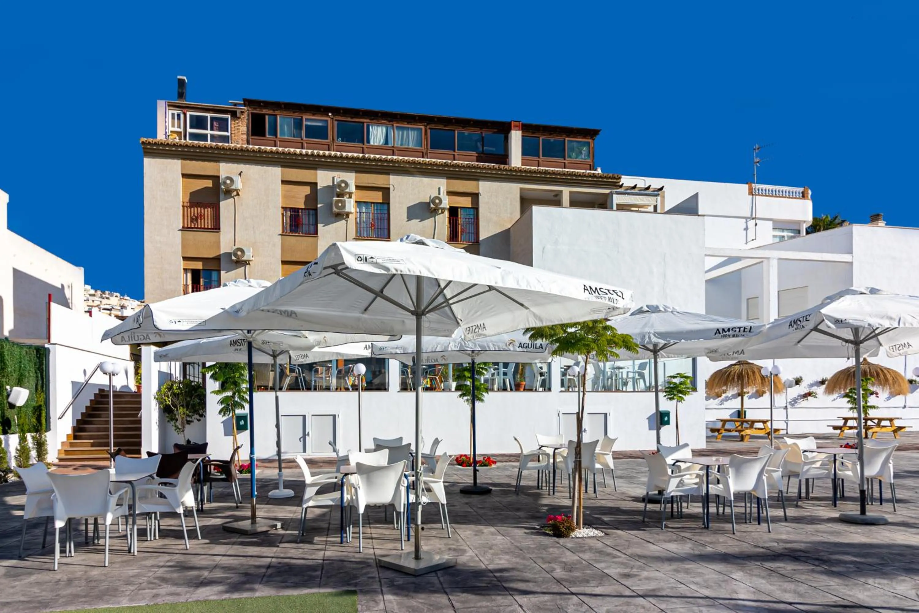 Property building in Hotel Avenida Tropical by Bossh! Hotels