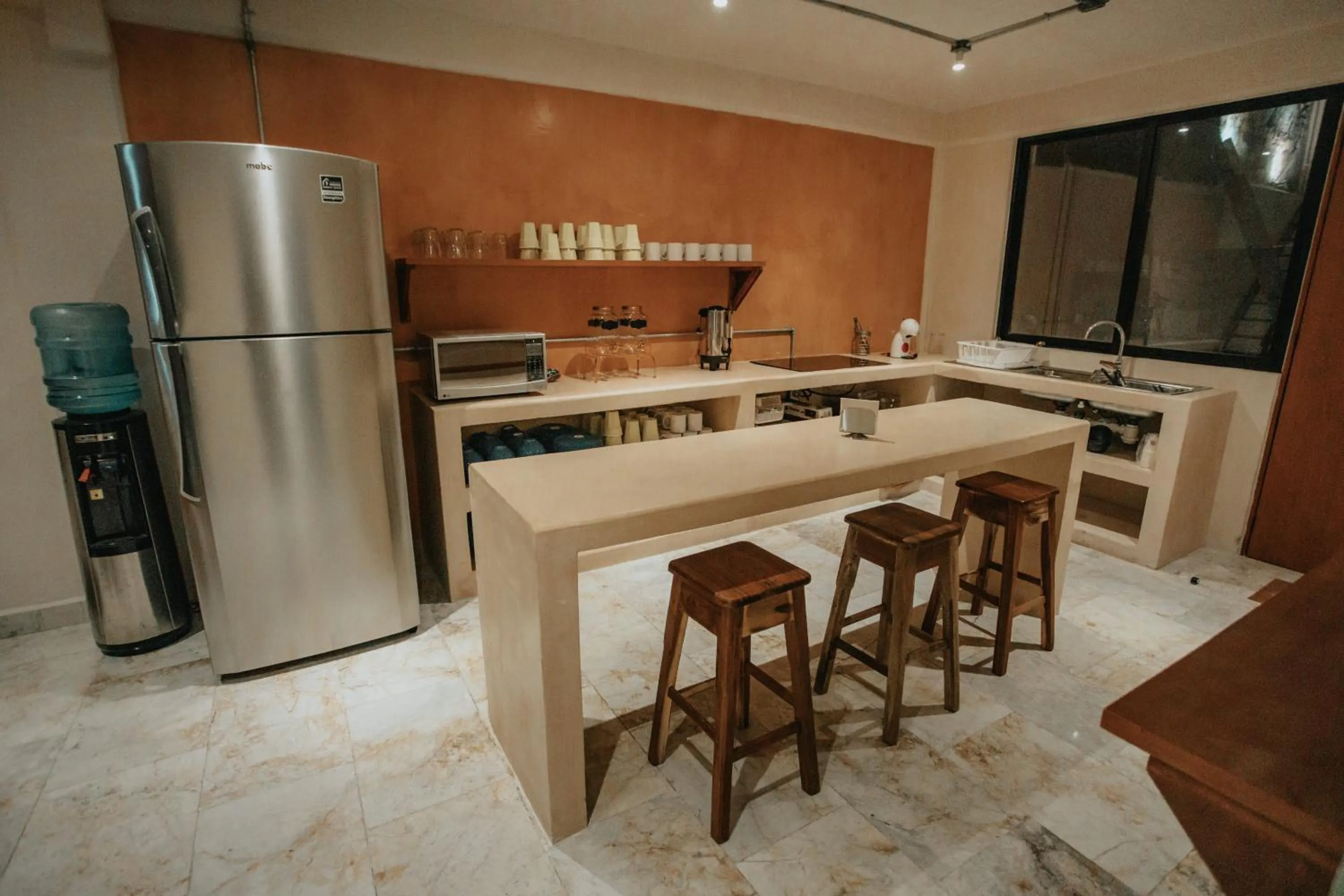 minibar in Khali Cancún