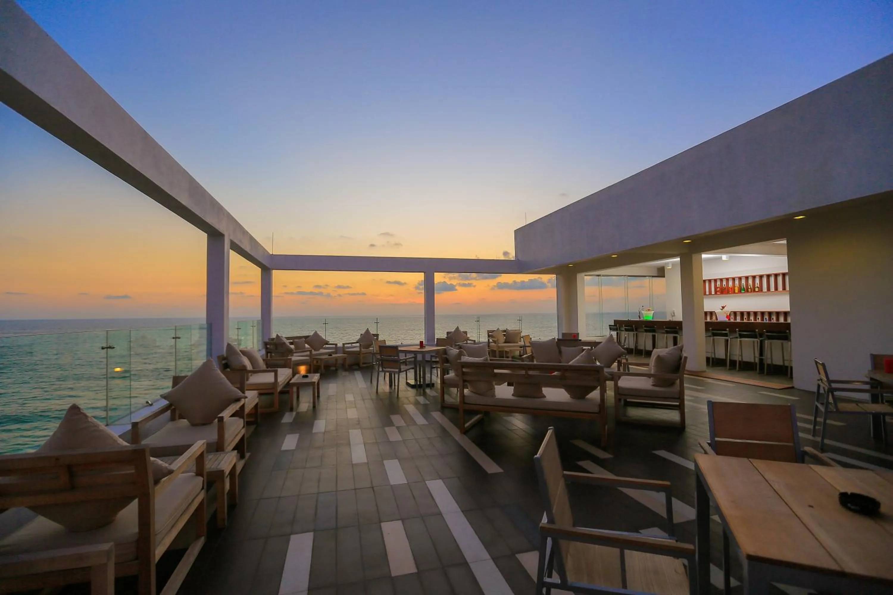 Lounge or bar in Pandanus Beach Resort & Spa