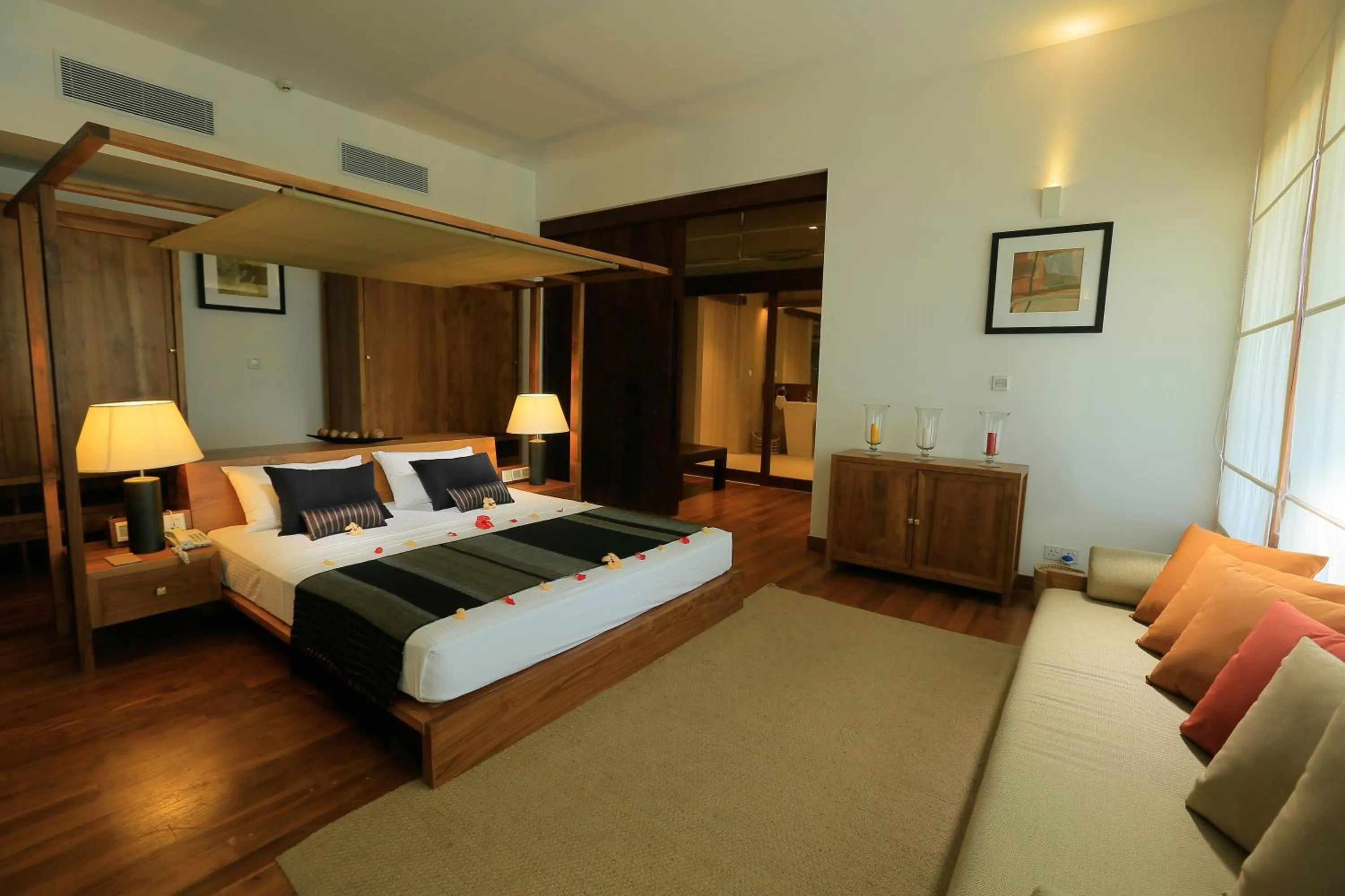 Bedroom, Bed in Pandanus Beach Resort & Spa