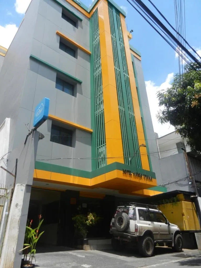 Facade/entrance in Karsa Utama Hotel