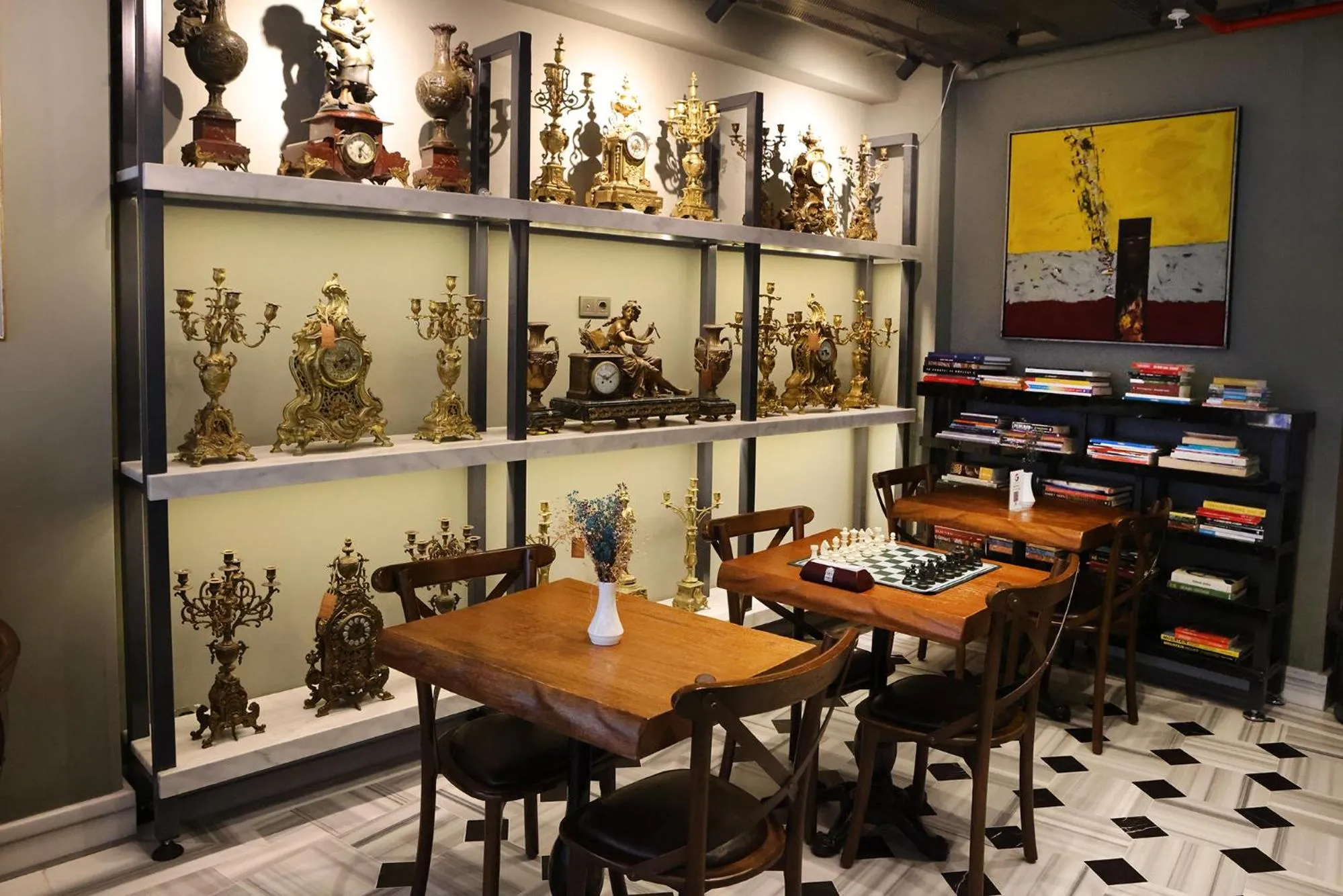 Breakfast in Marius Hotel