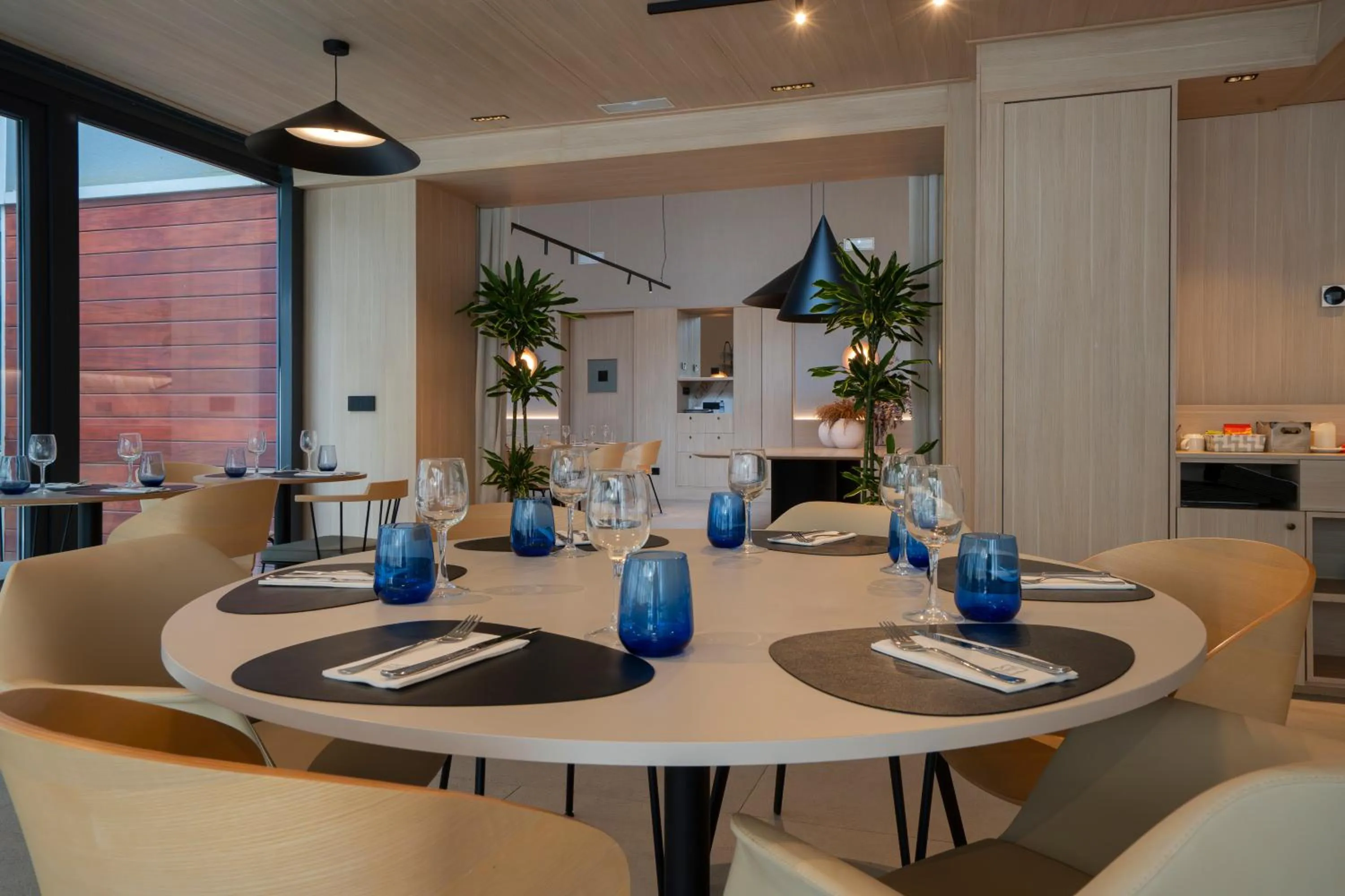 Restaurant/places to eat in Hotel Zenit Bilbao