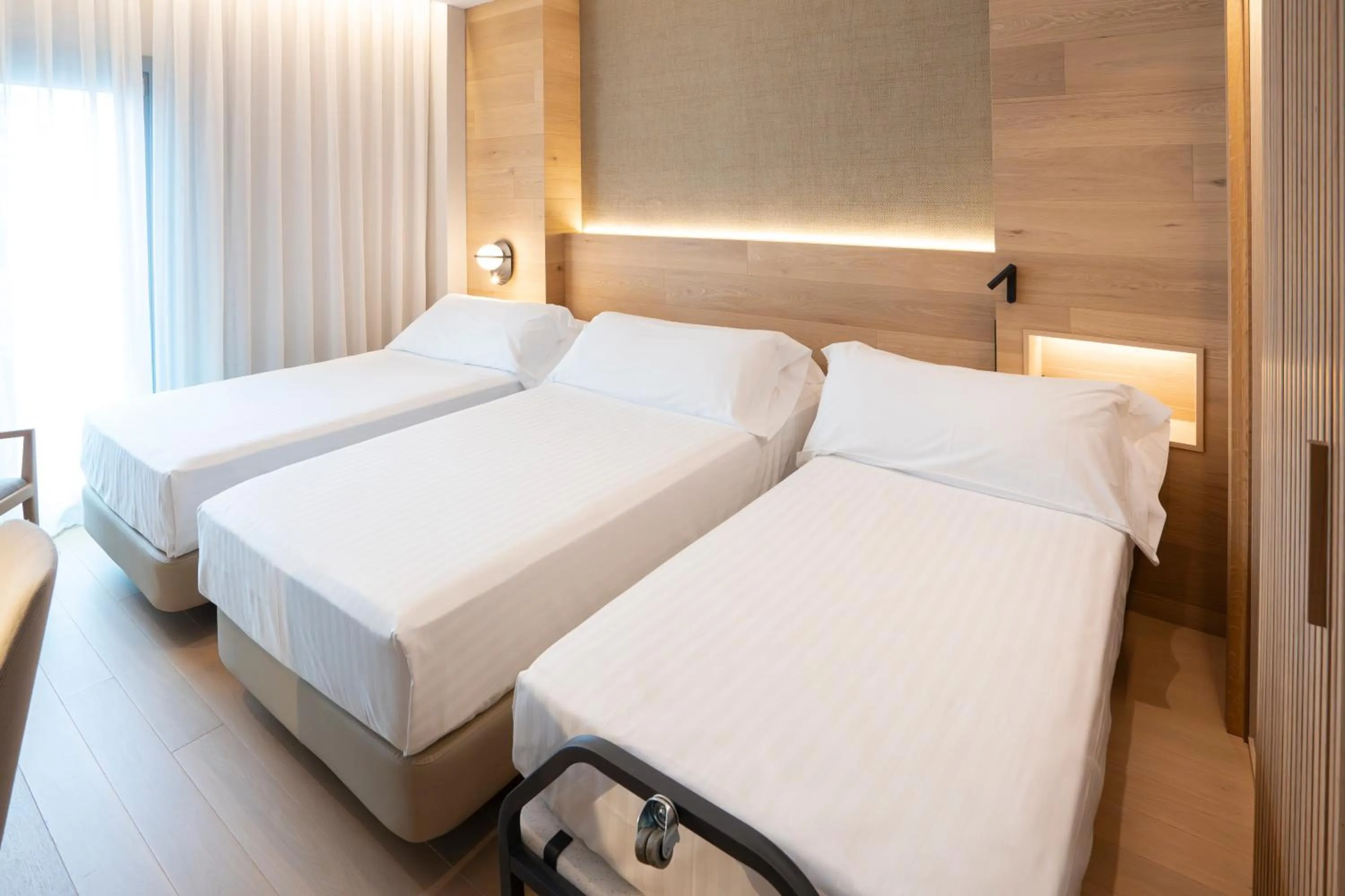 Bed in Hotel Zenit Bilbao