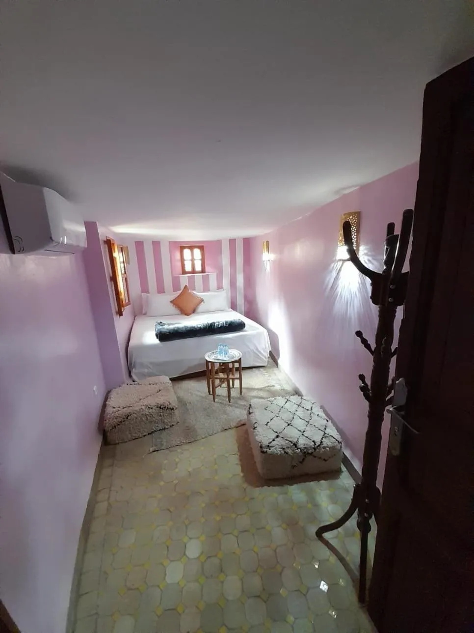 Bed in Riad Fes Colors & SPA - Family Lodging