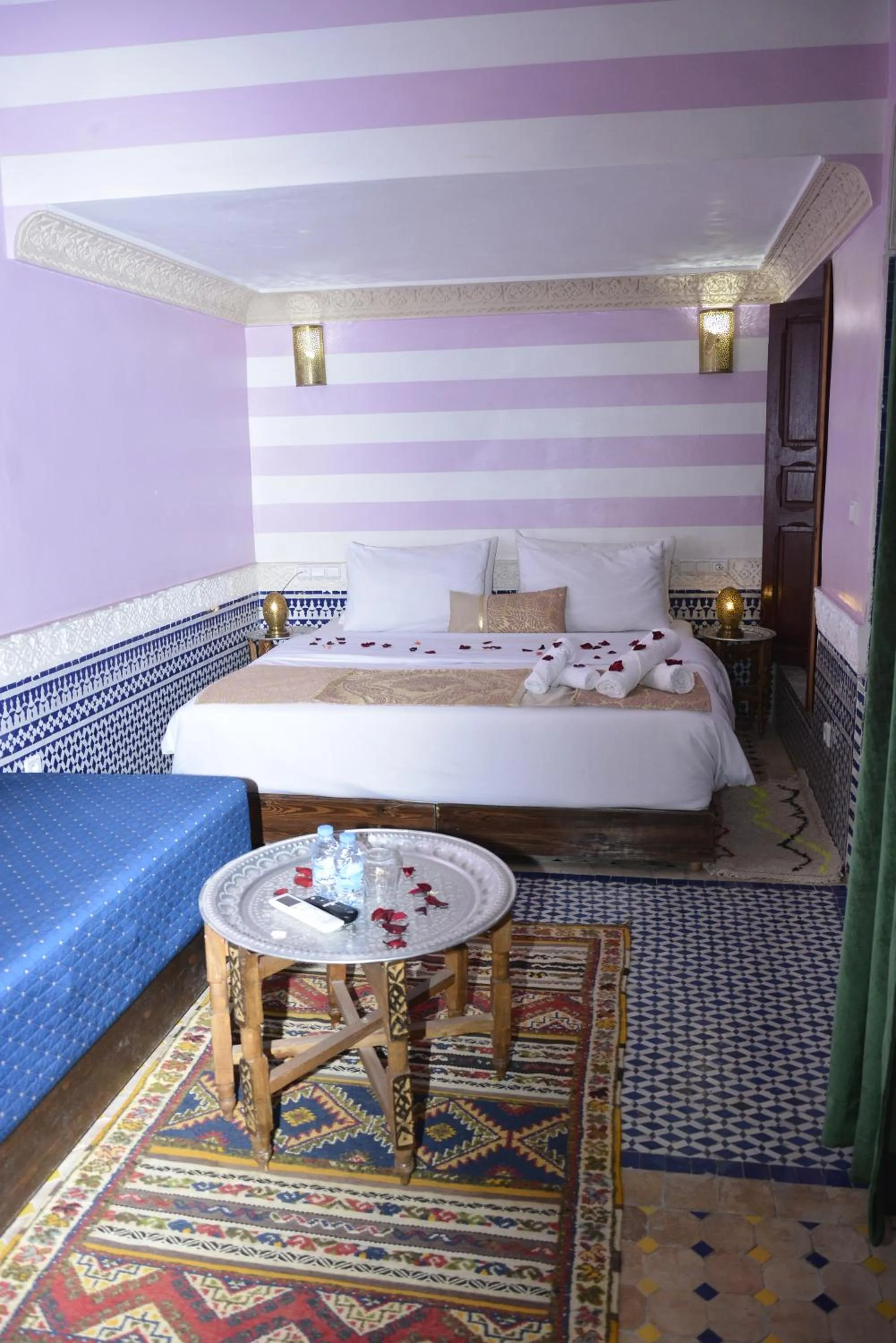 Bed in Riad Fes Colors & SPA - Family Lodging