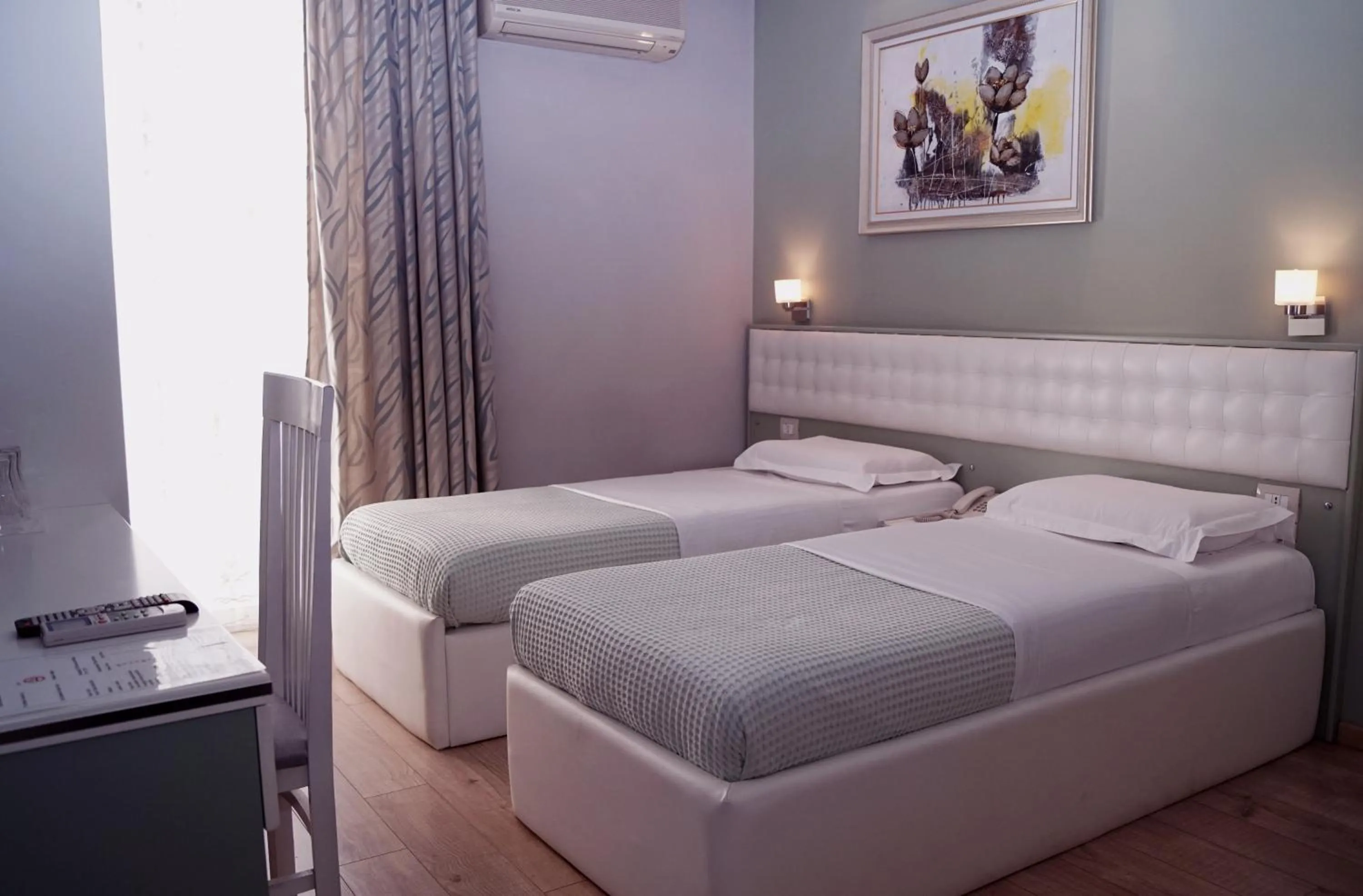 Photo of the whole room, Bed in Hotel Vila Verde City Center