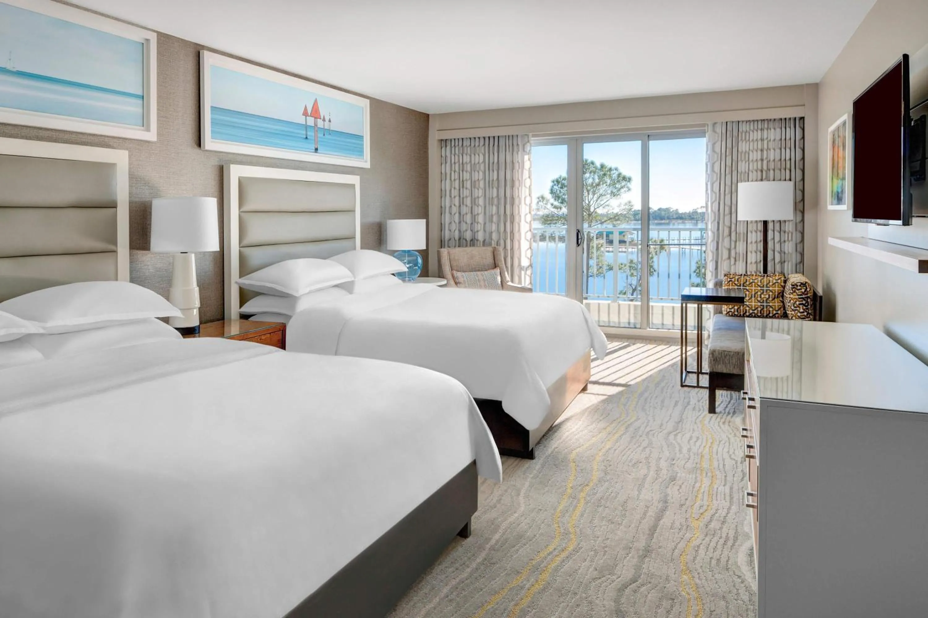 Bed in Hilton Vacation Club Bayside Resort Panama City Beach