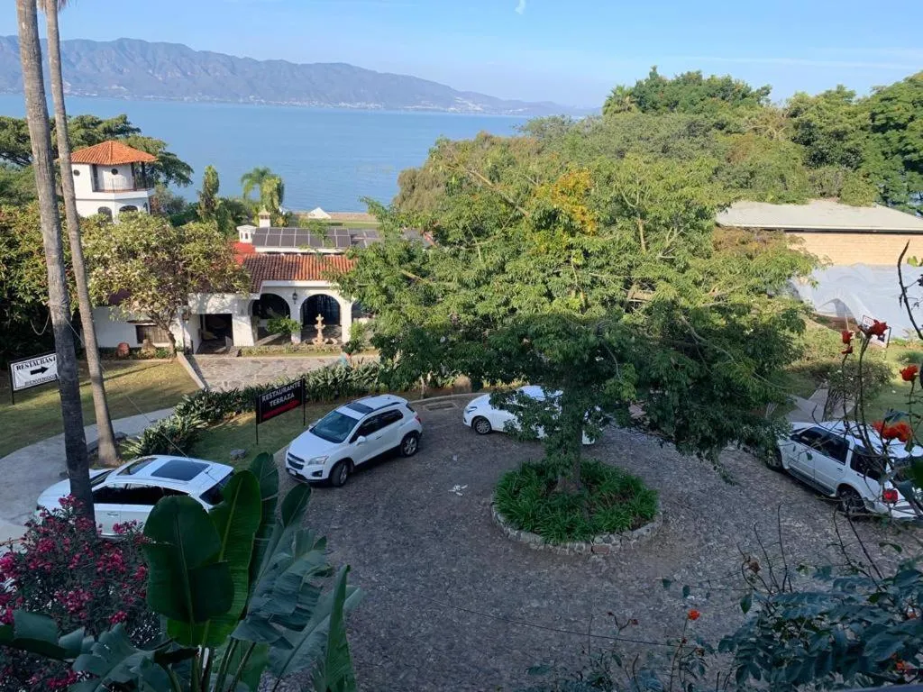 CASA RIVERA DE MORAS