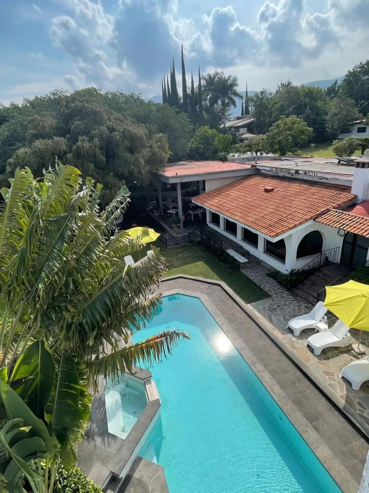 CASA RIVERA DE MORAS