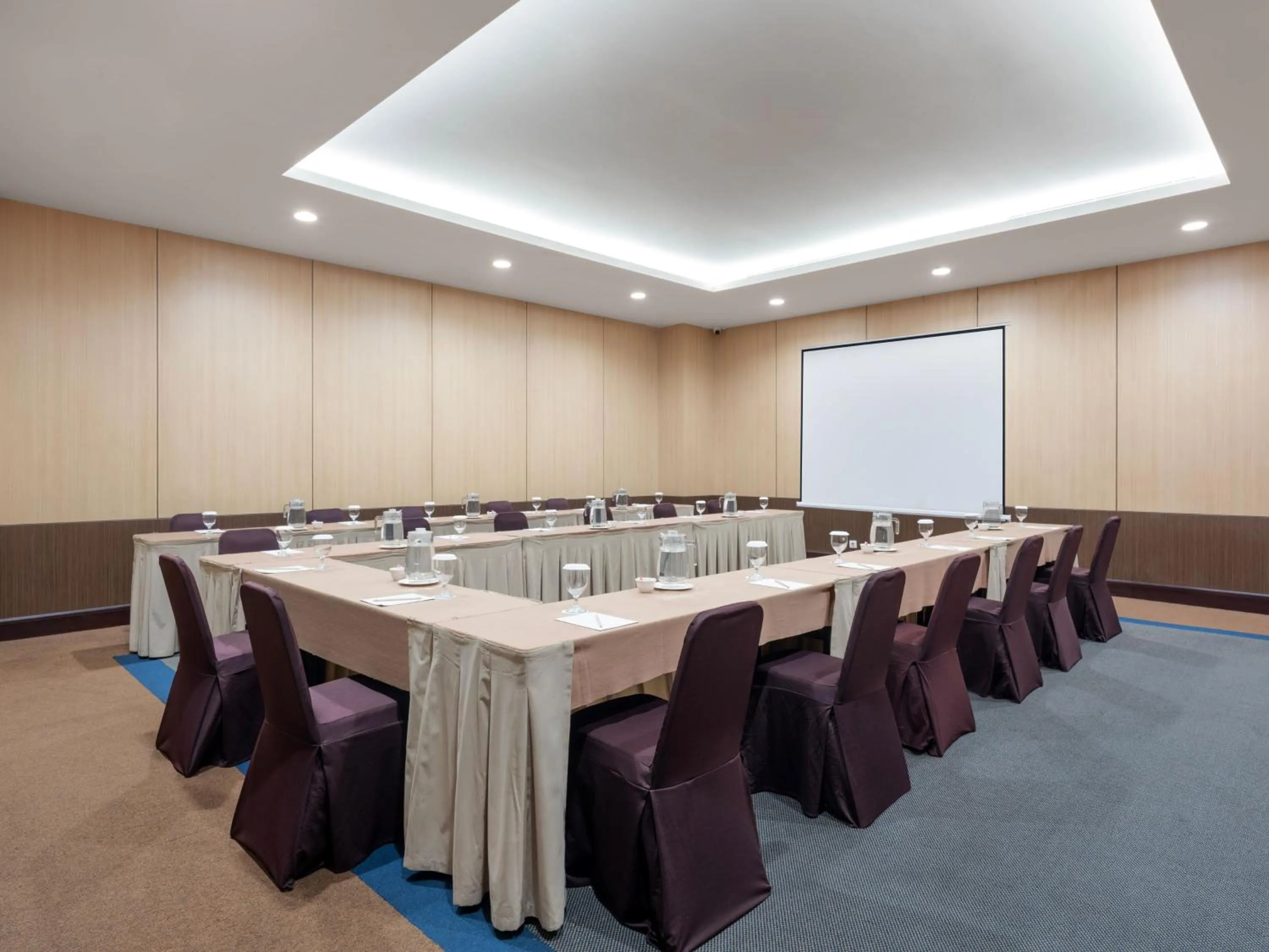 Meeting/conference room in Santika Premiere Bintaro