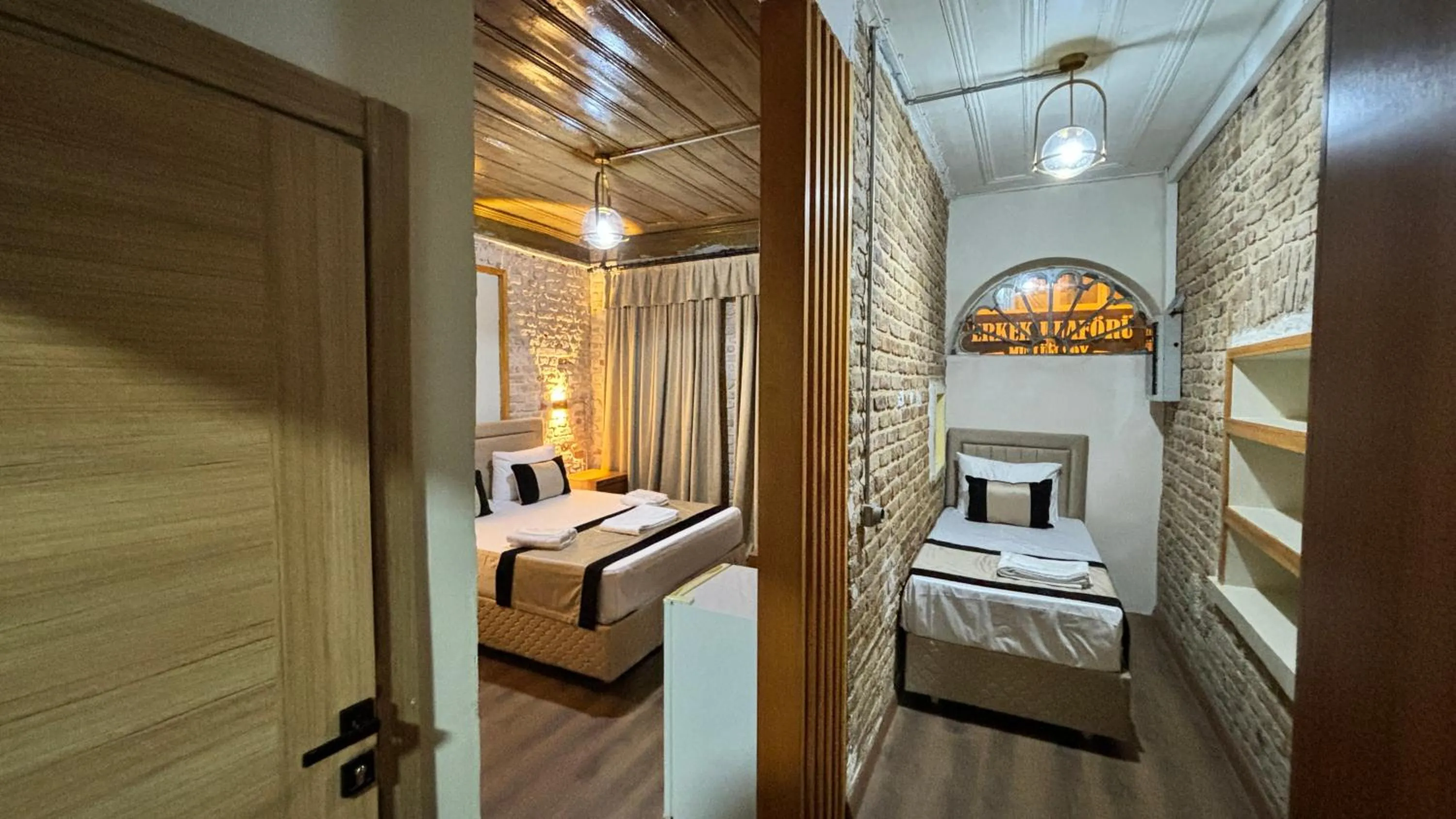 Bedroom, Bed in Beşiktaş Guest House