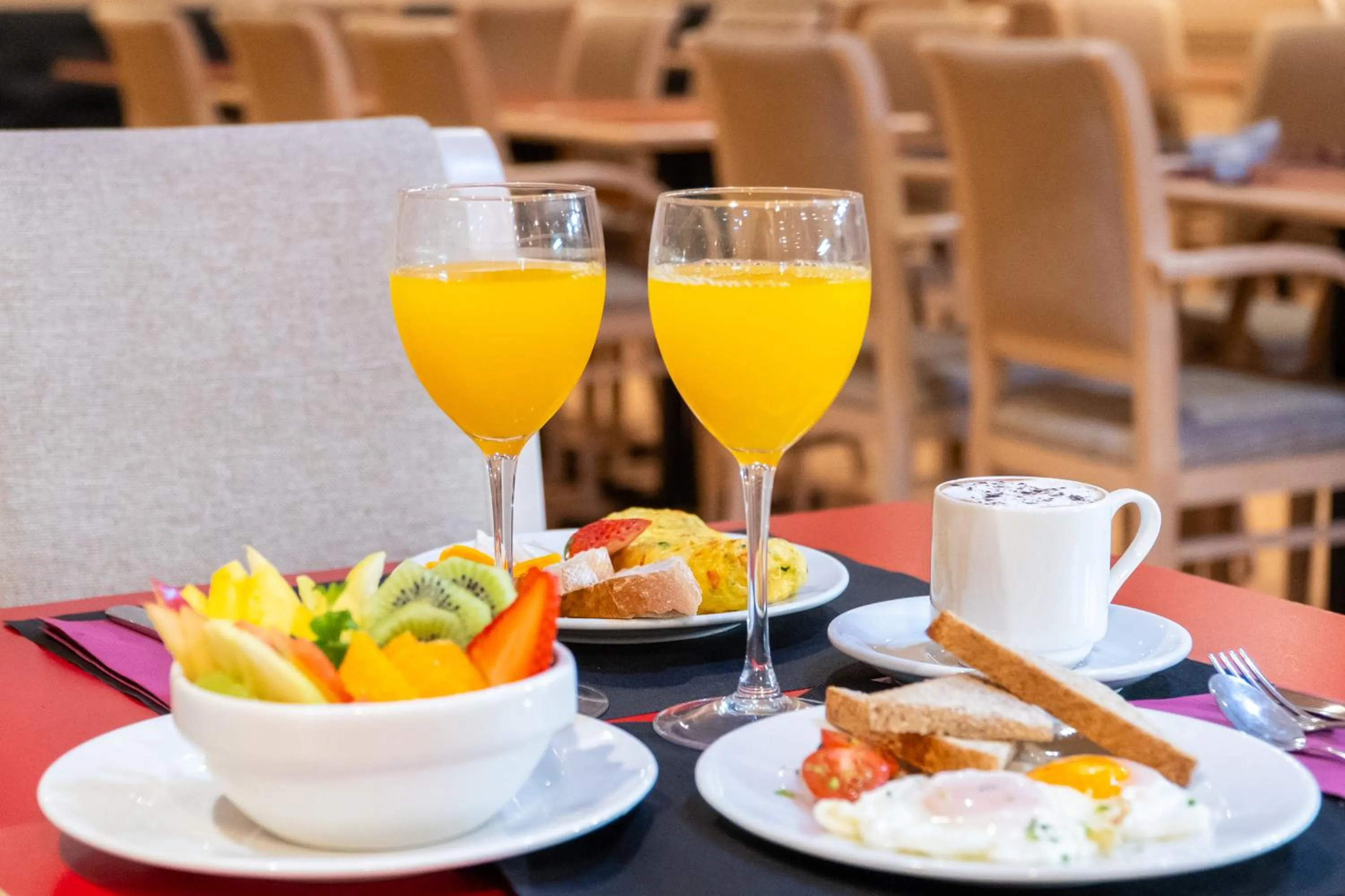 Food and drinks in Sunotel Aston