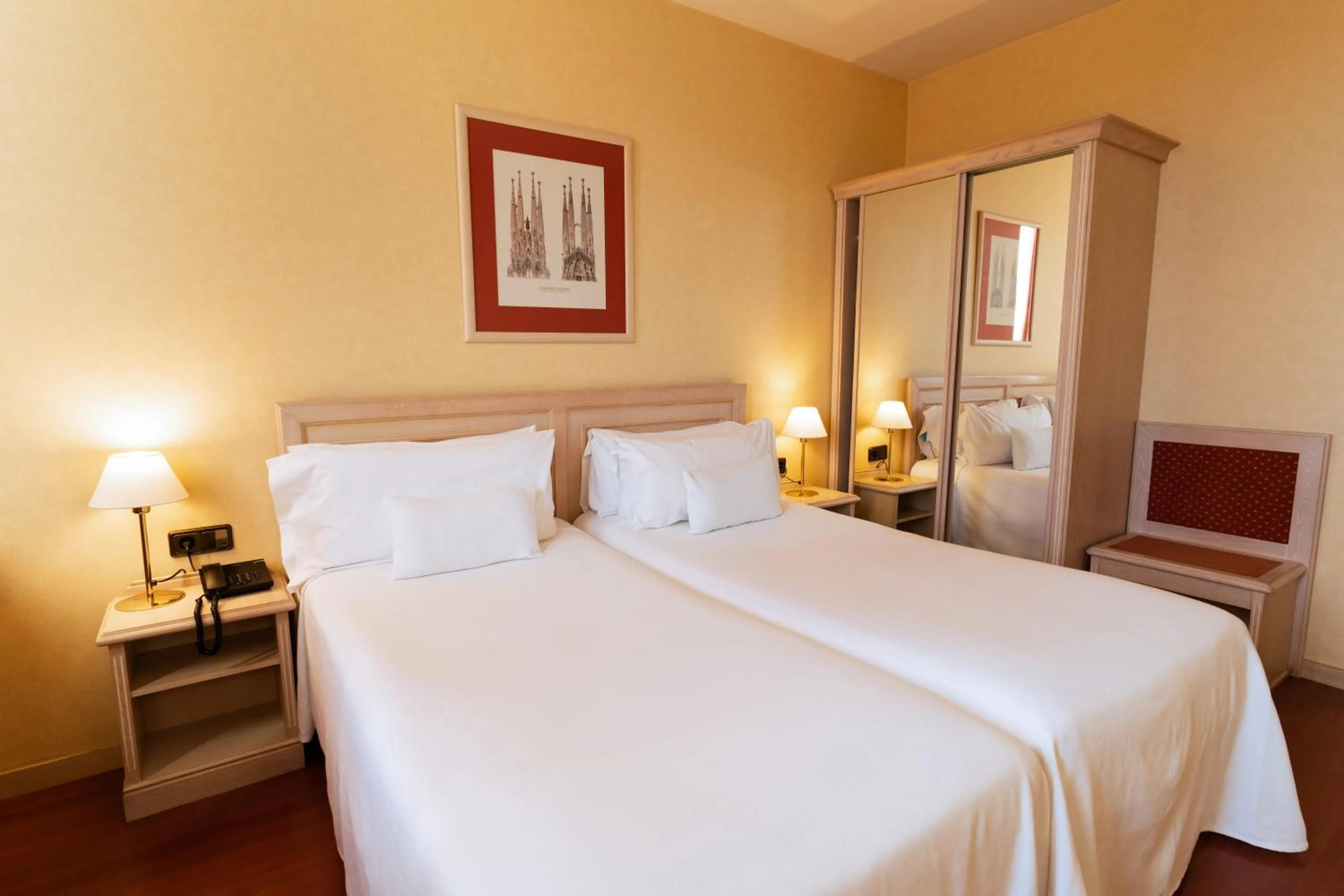 Bed in Sunotel Aston