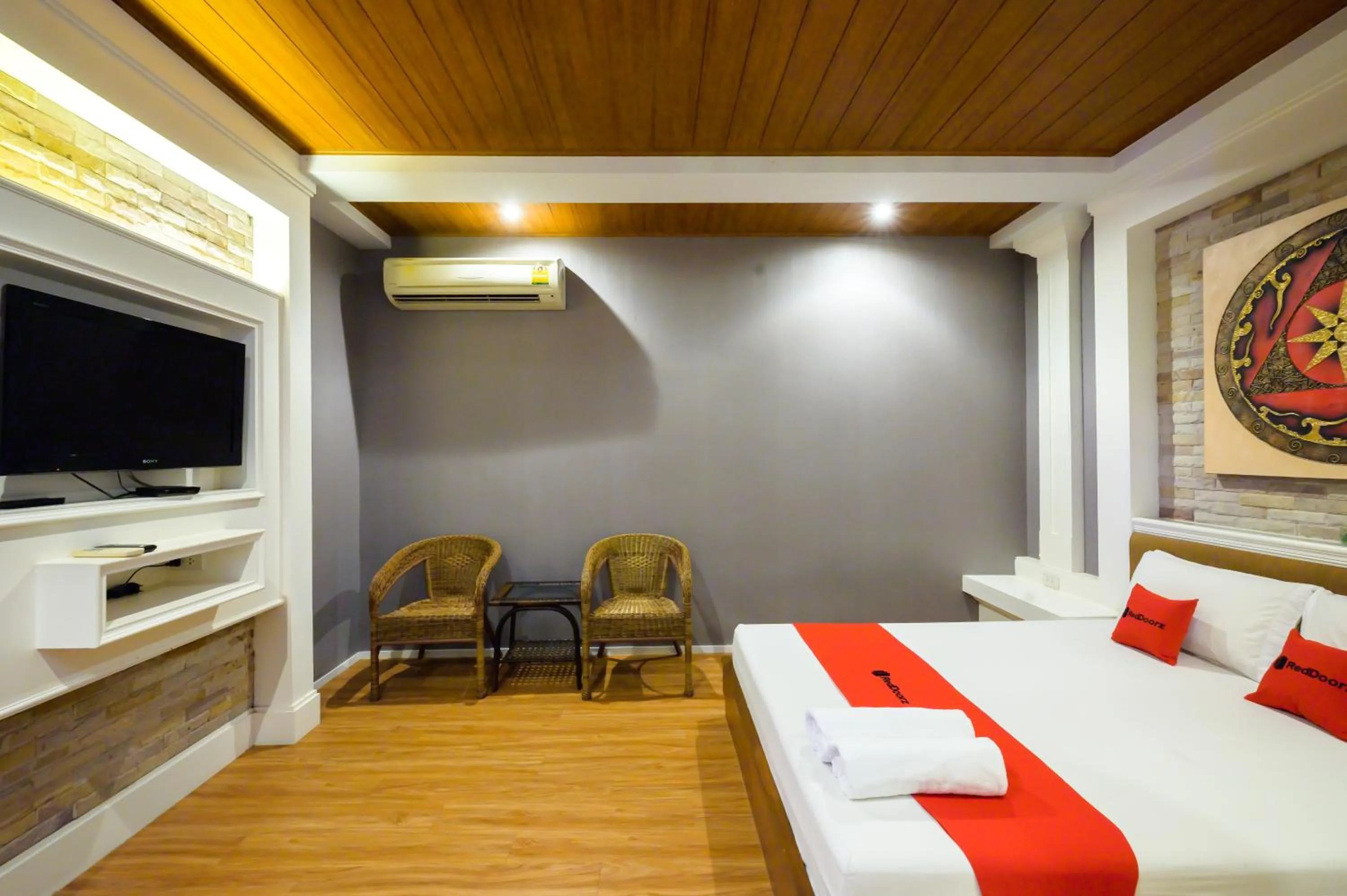 Bed in Ruen Rattana Resort