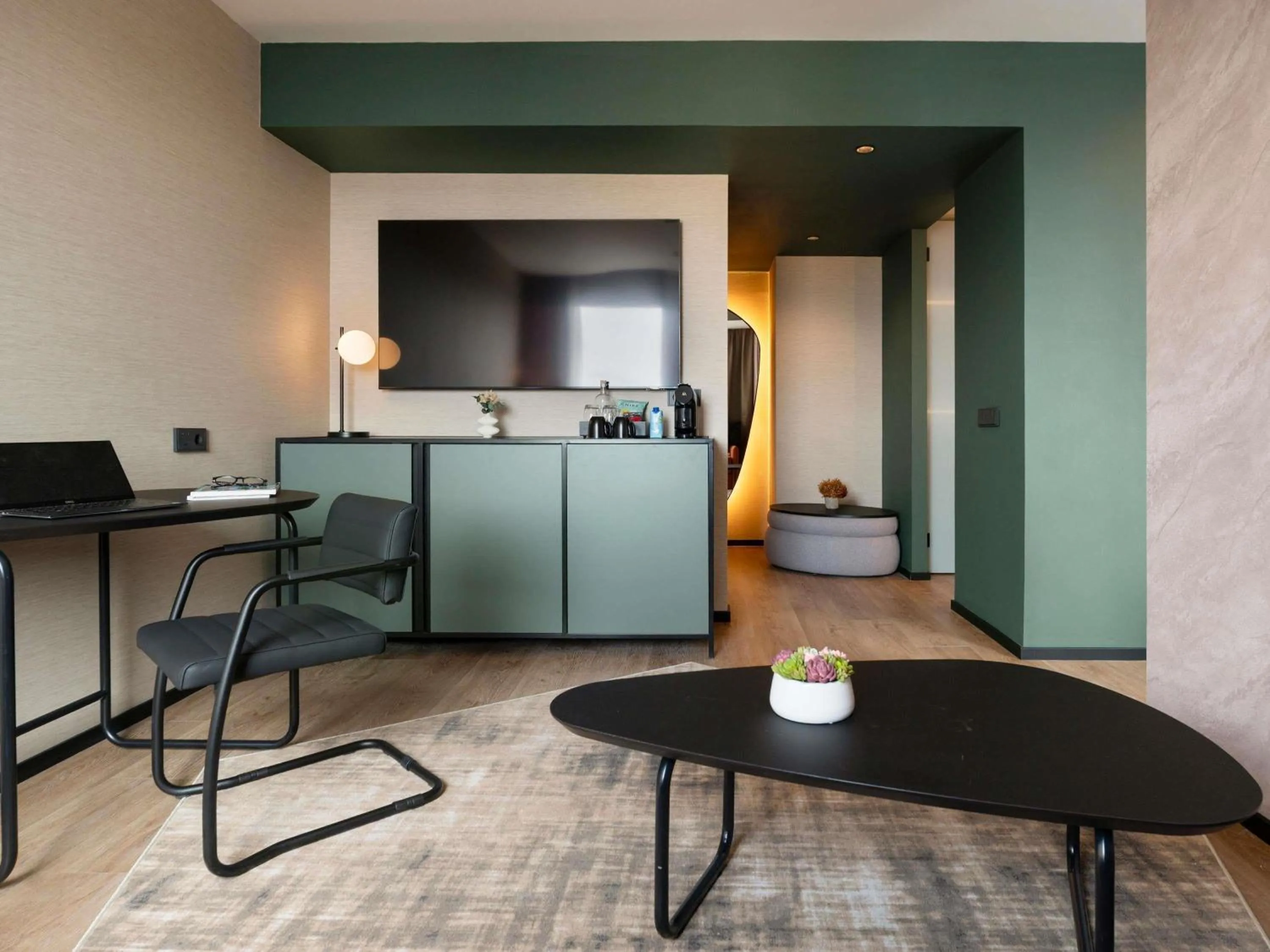 Bedroom in Novotel Valencia Lavant