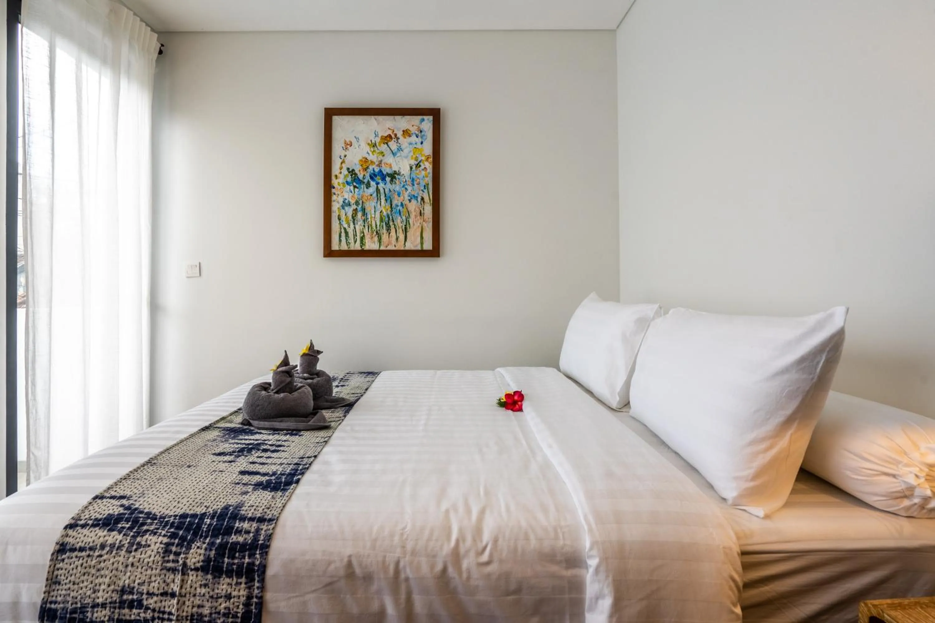 Bed in Feya Living Villa by Betterplace