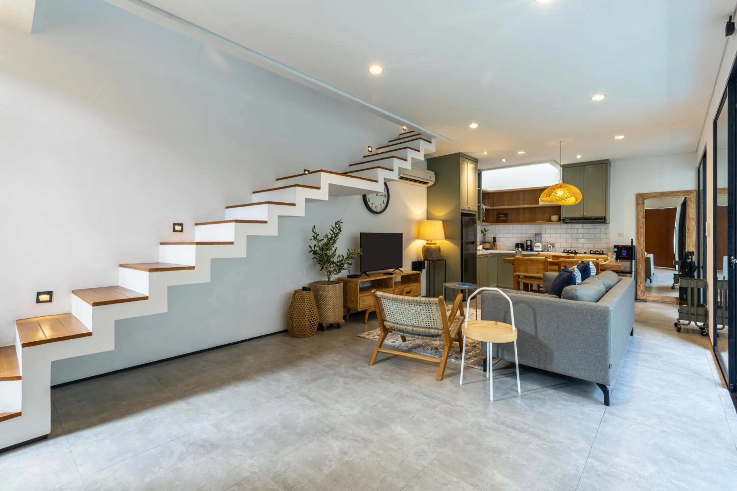 Living room in Feya Living Villa by Betterplace