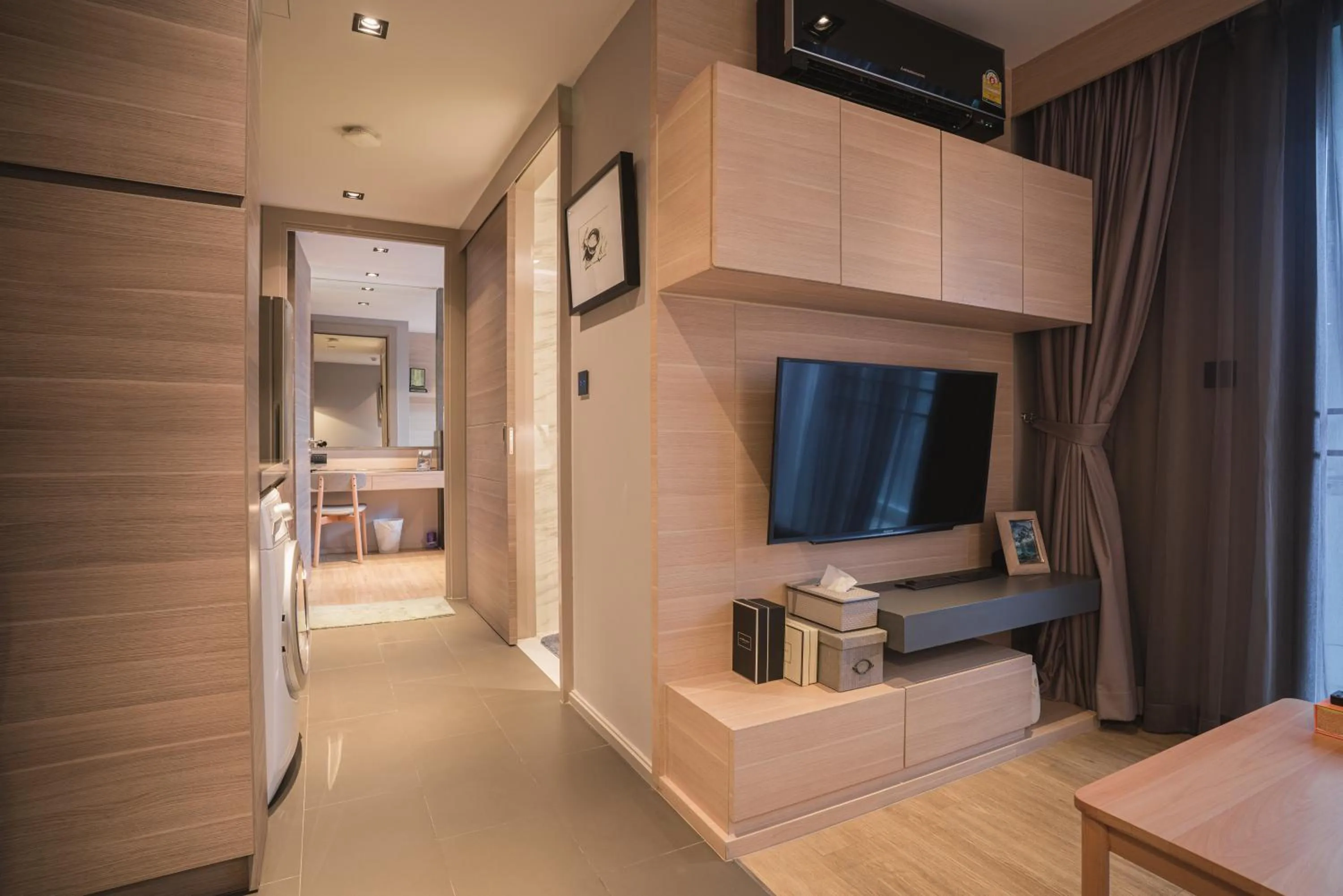 TV and multimedia in VOQUE Hotel & Serviced Residence Sukhumvit 51