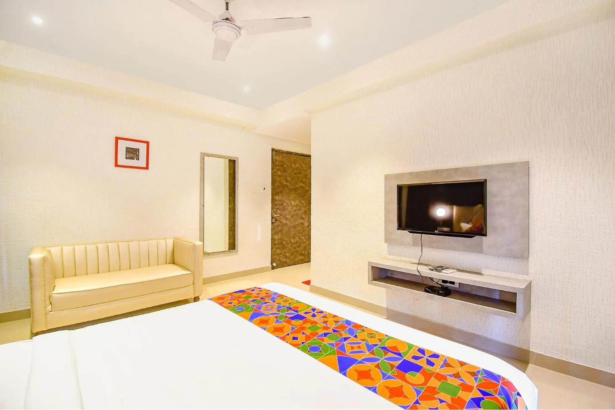 Bed in FabHotel Lake View Topsia