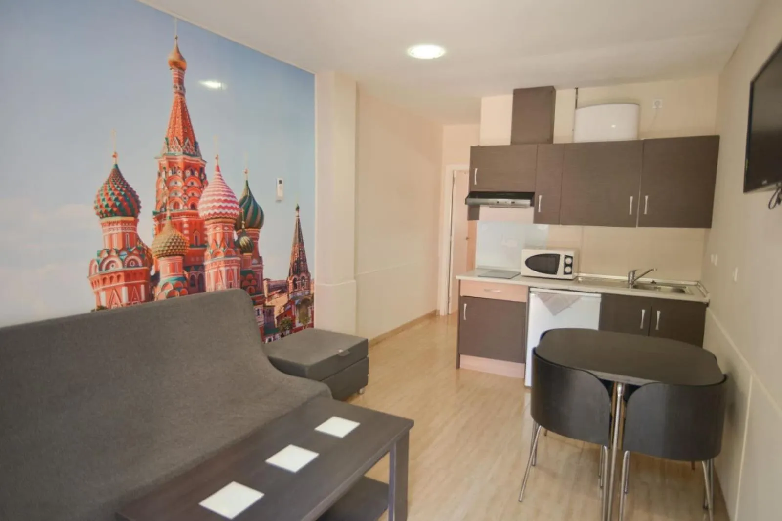 Kitchen or kitchenette in Apartamentos Marina Internacional