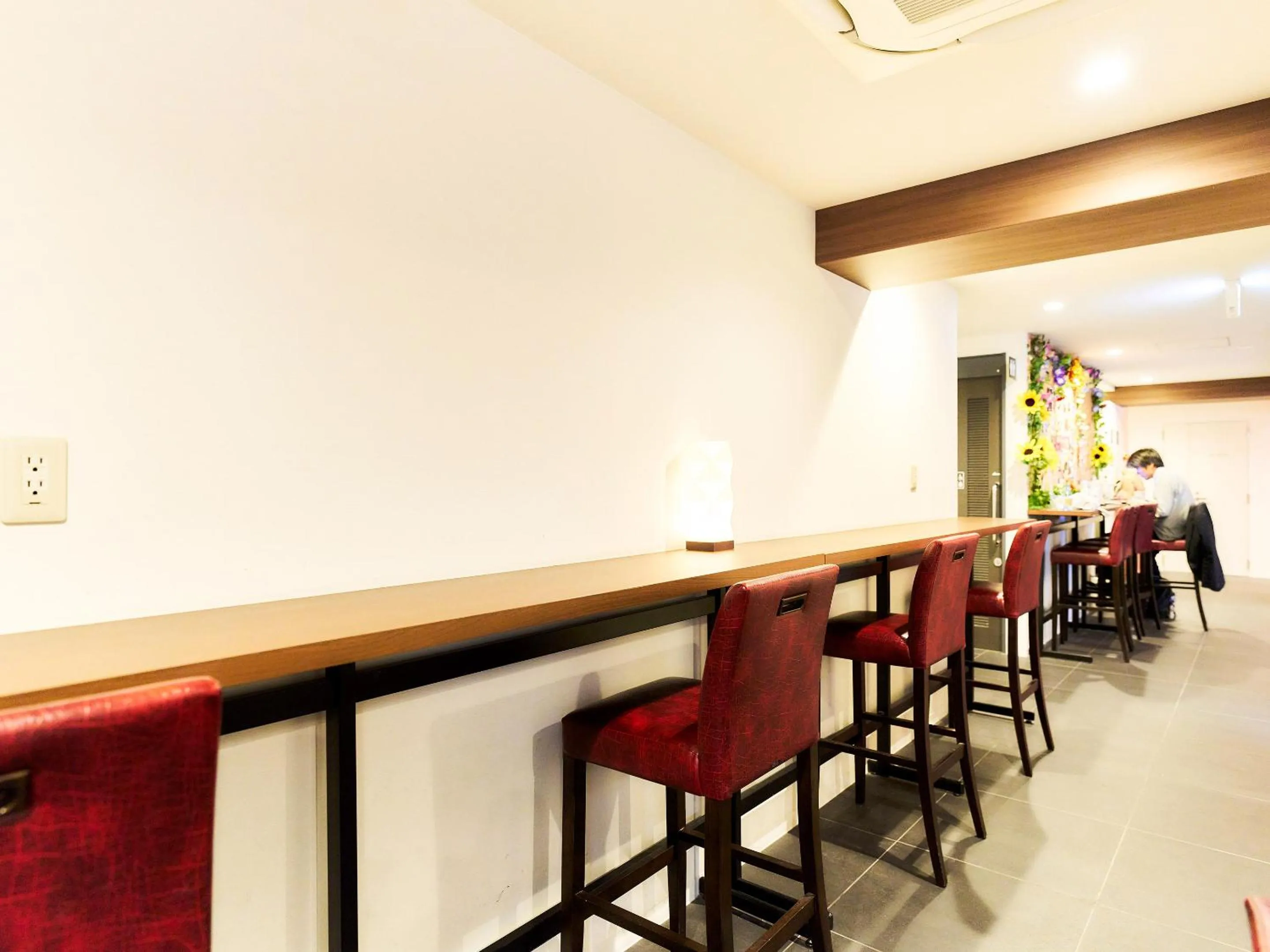 Communal lounge/ TV room in Hotel Meldia Kyotoshijoomiya