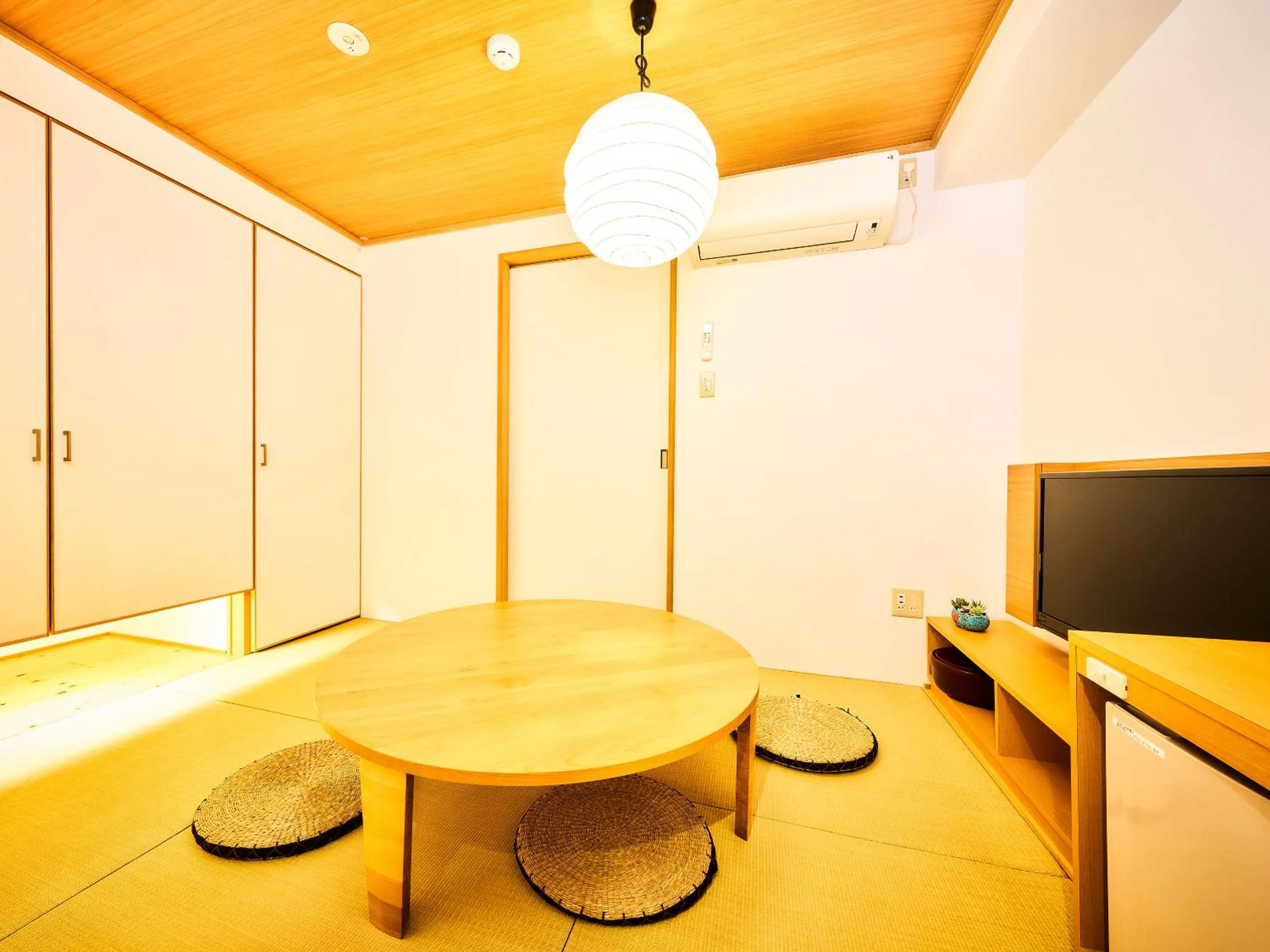 Photo of the whole room in Hotel Meldia Kyotoshijoomiya