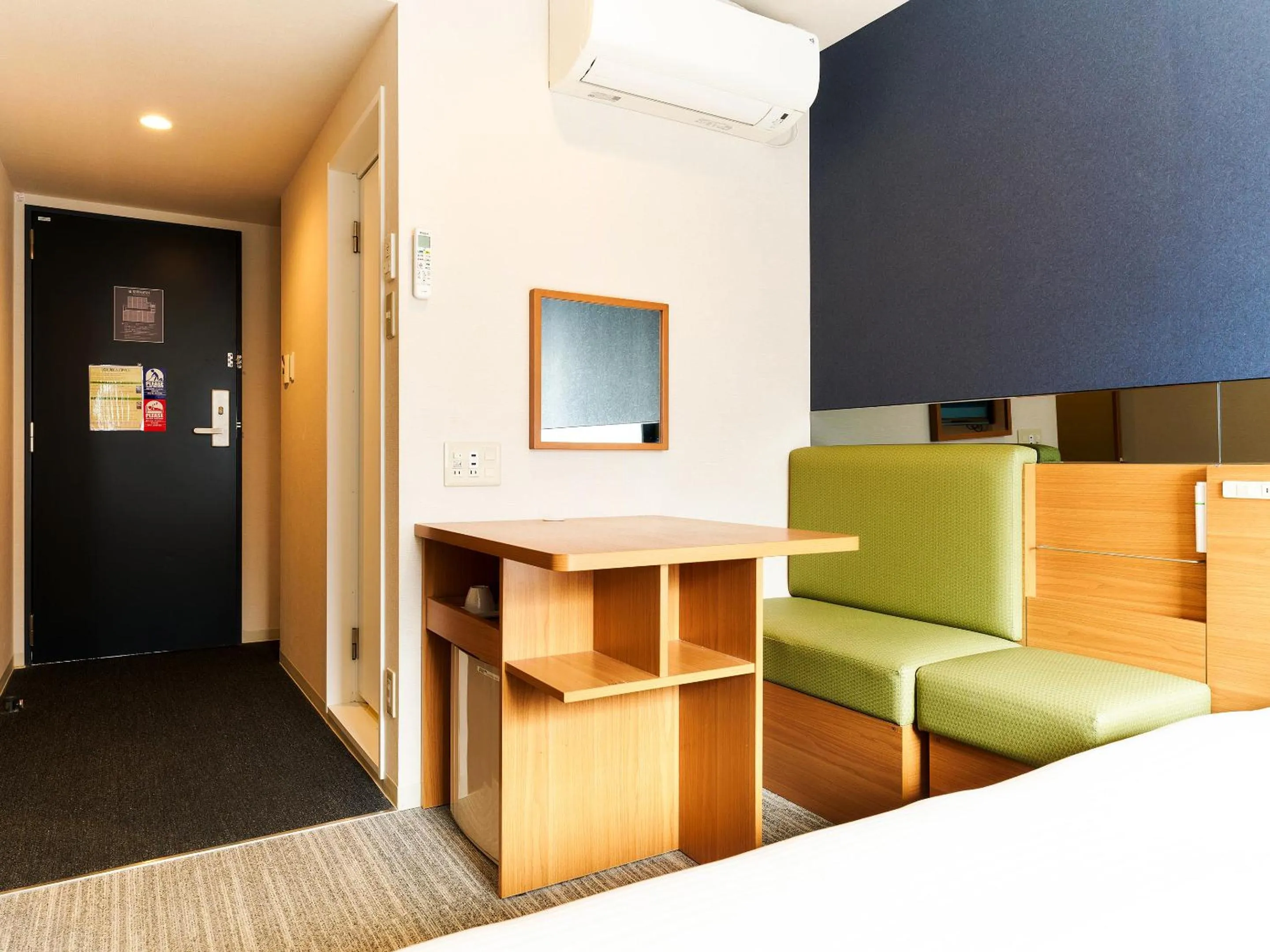 Photo of the whole room, Bed in Hotel Meldia Kyotoshijoomiya