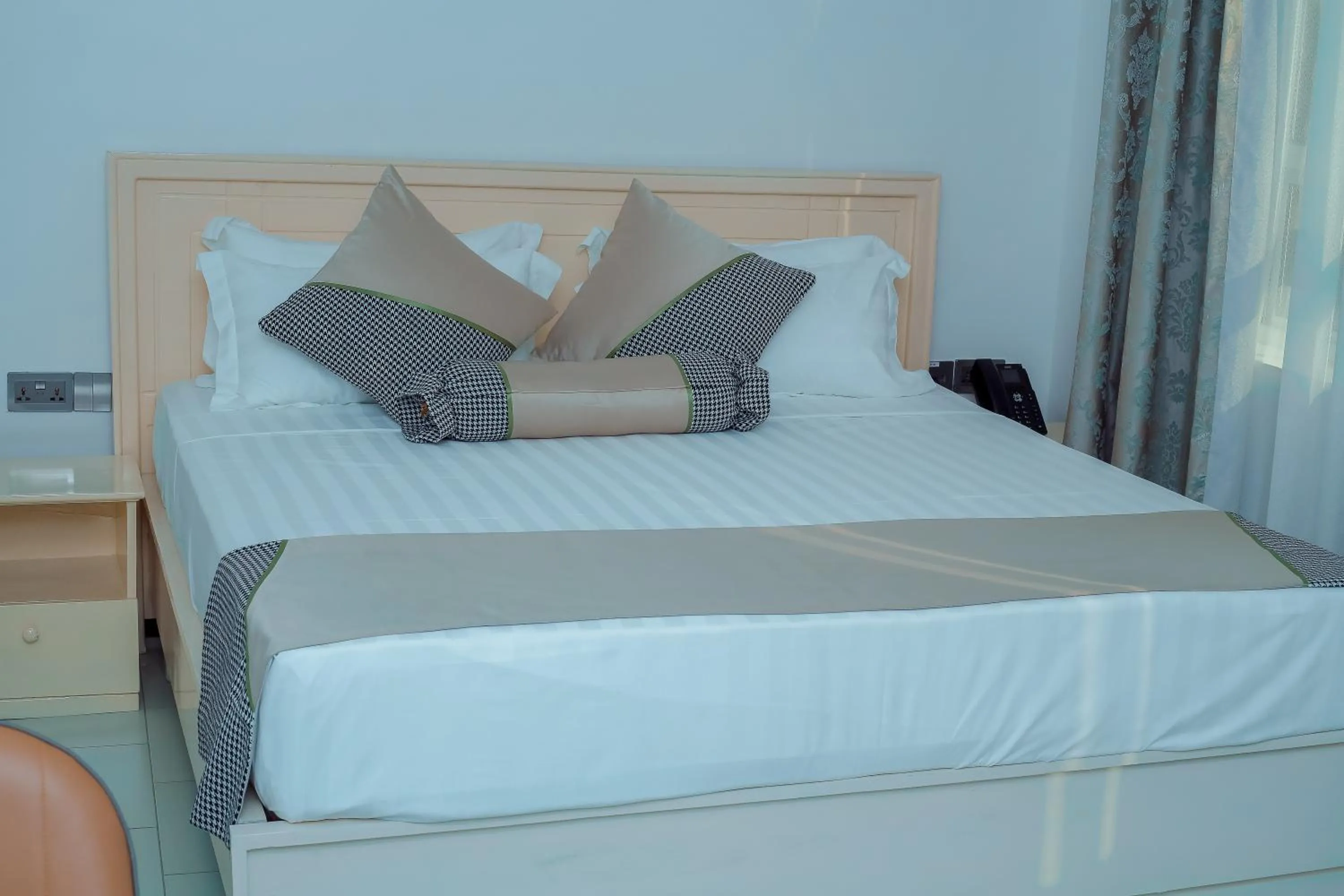 Bed in Hotel Amaranth