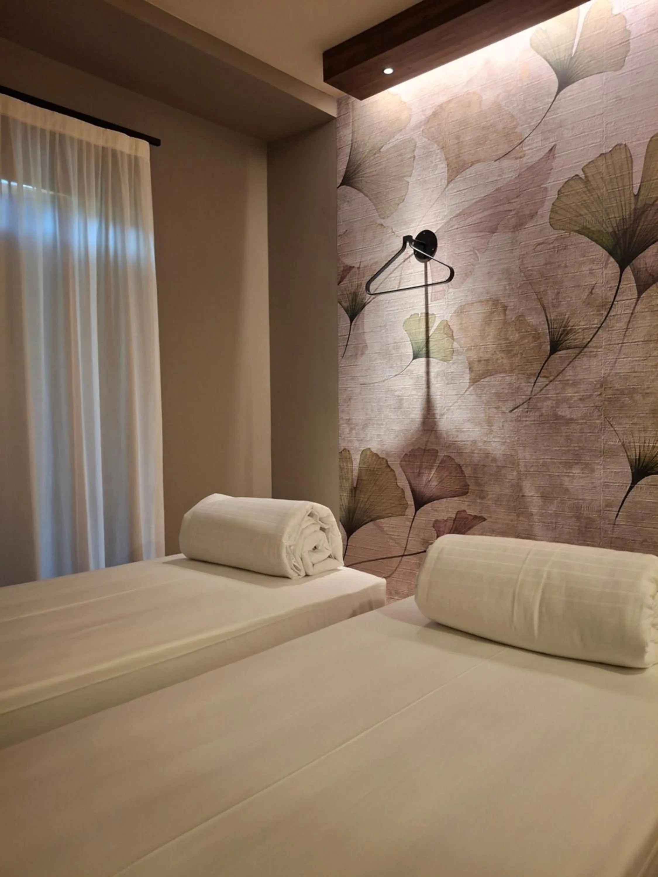 Decorative detail, Bed in Hotel Dolomiti Saone