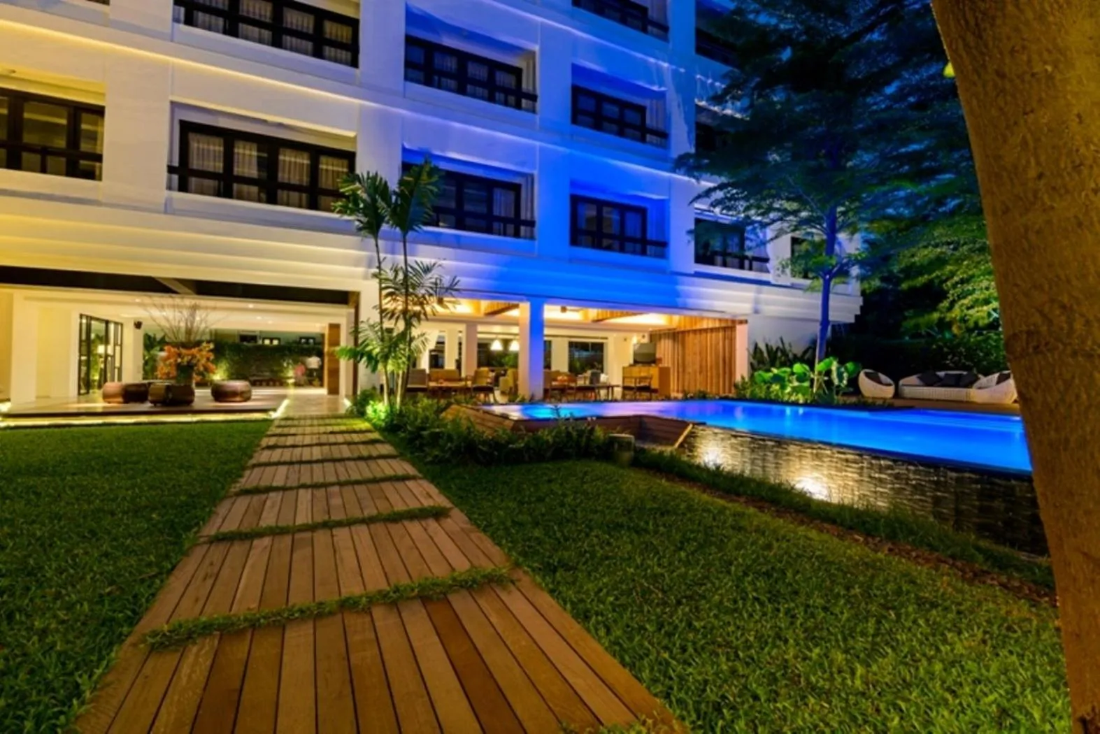 Decorative detail in UMA Residence