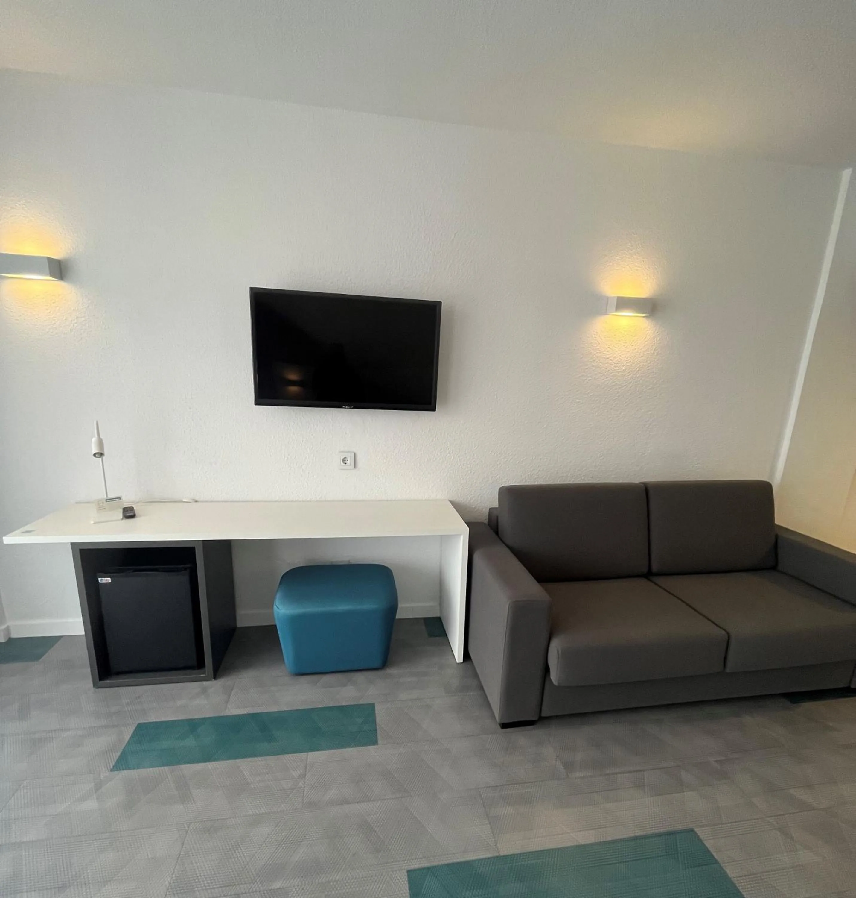 TV and multimedia in Complejo BLUESEA Puerto Resort compuesto por Hotel Canarife y Bonanza Palace