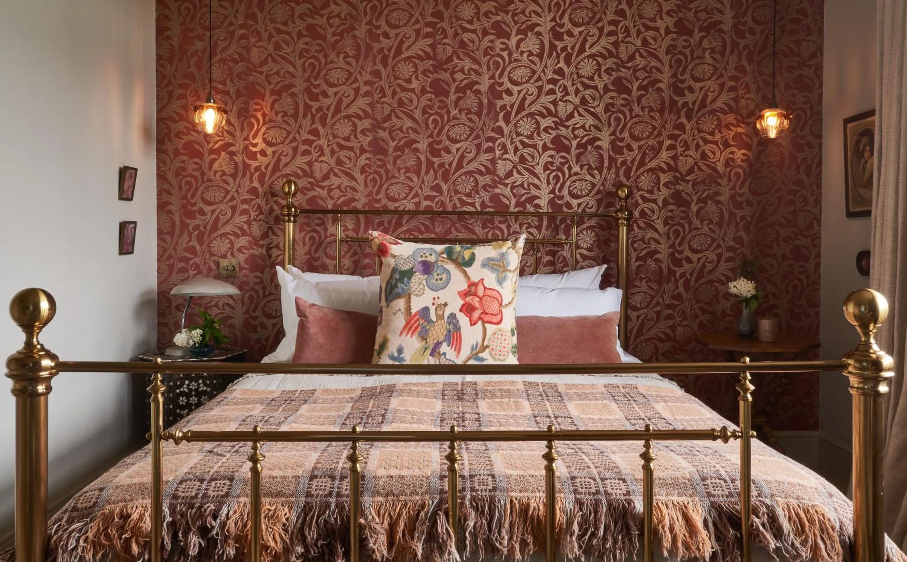 Bed in The Lakes By YOO