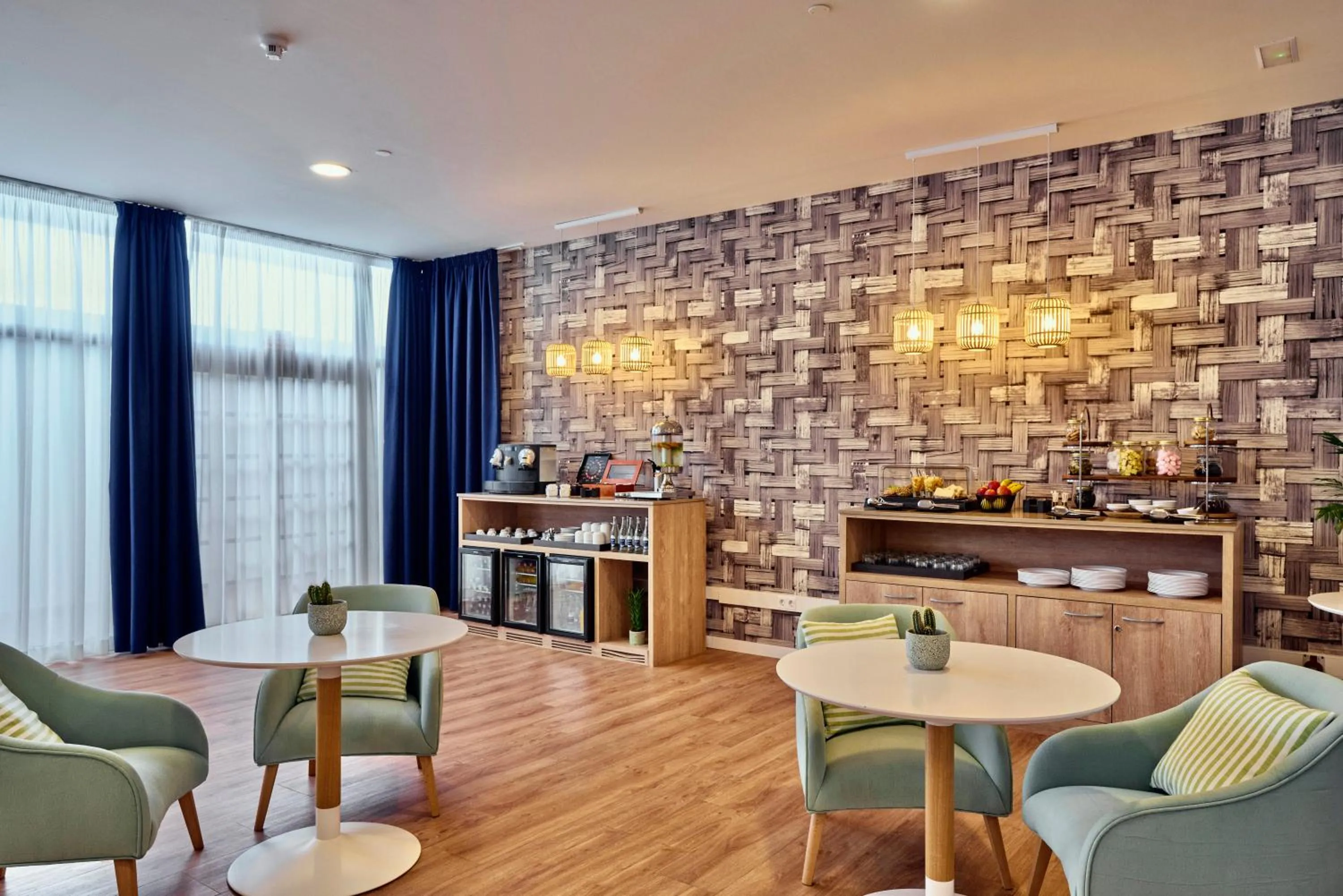 Lounge or bar in AluaSoul Orotava Valley - Adults Only