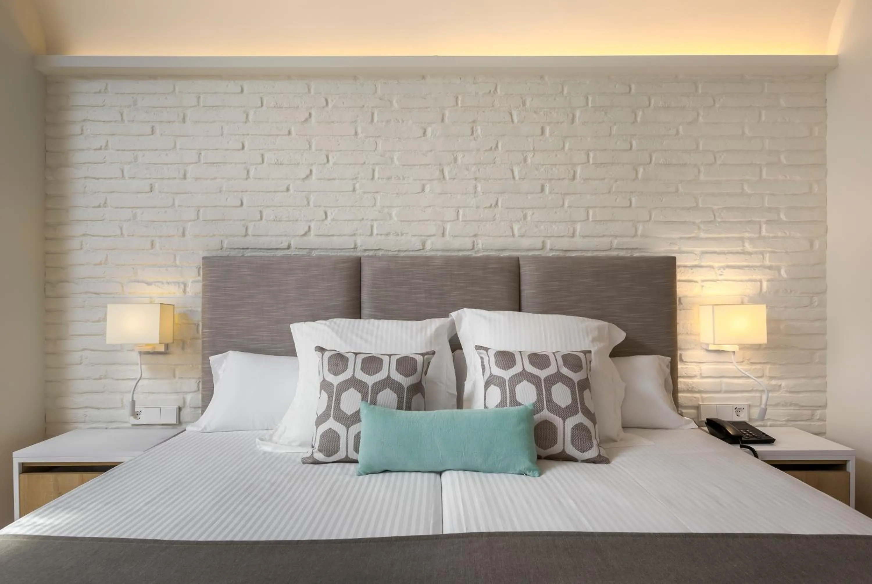 Bed in AluaSoul Orotava Valley - Adults Only