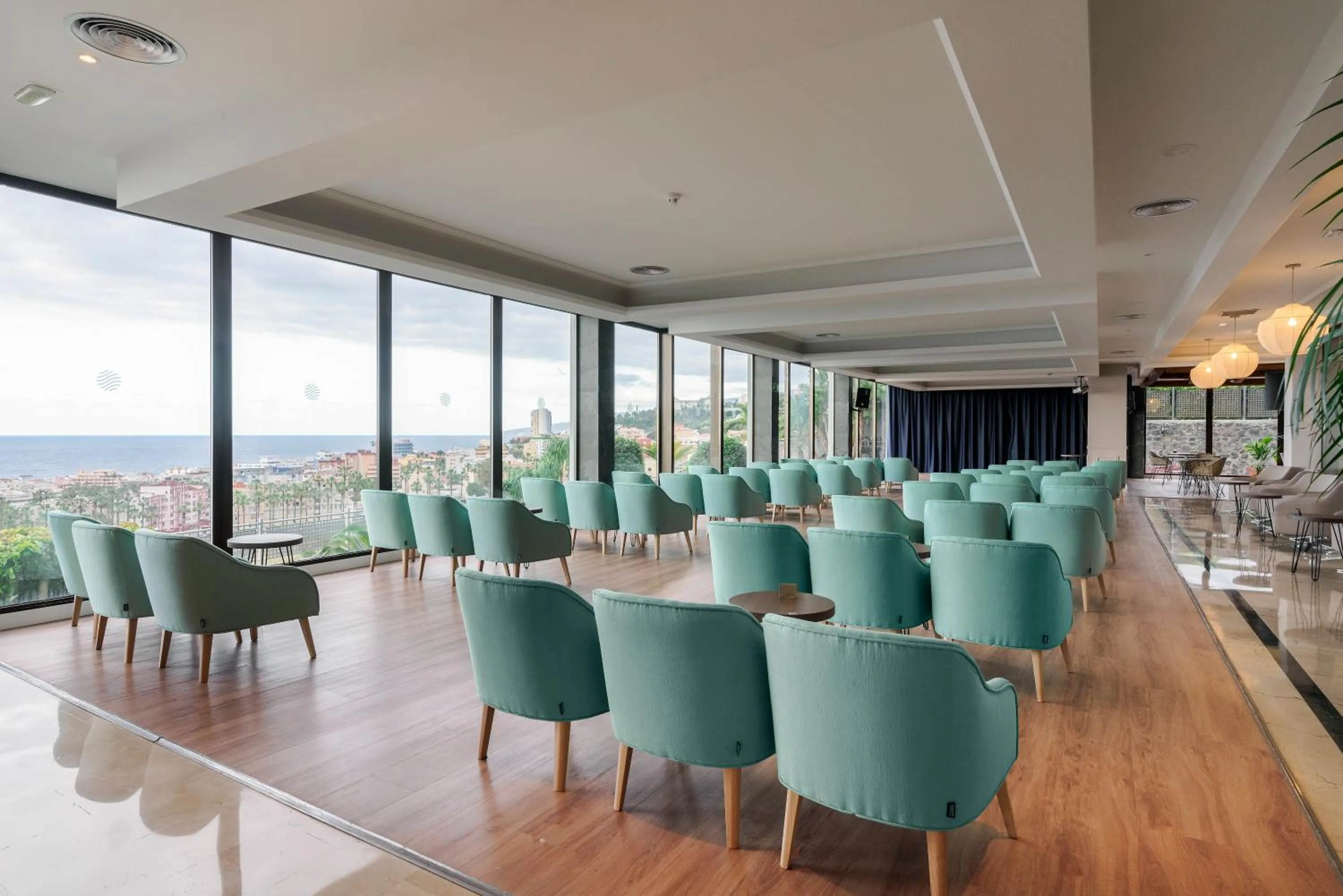 Lounge or bar in AluaSoul Orotava Valley - Adults Only