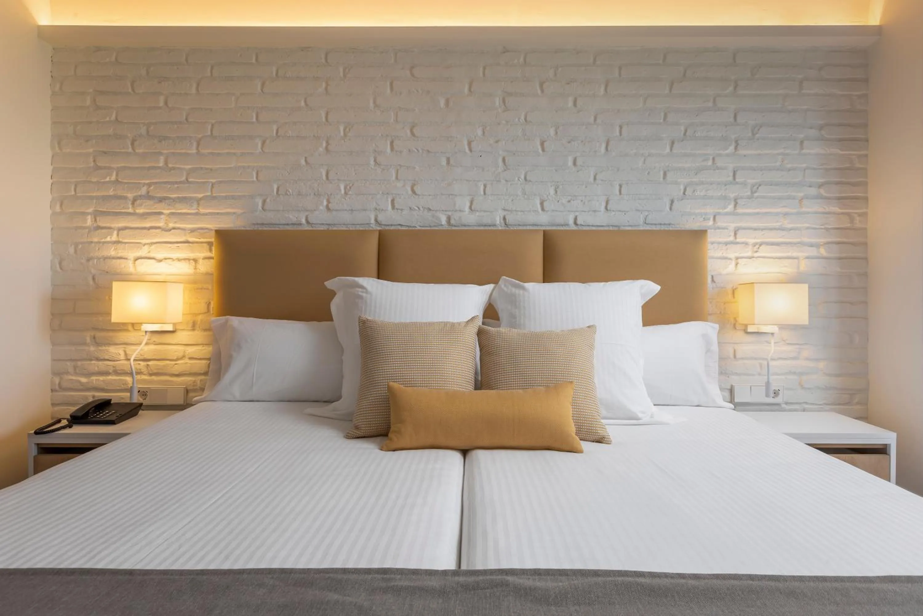 Bed in AluaSoul Orotava Valley - Adults Only