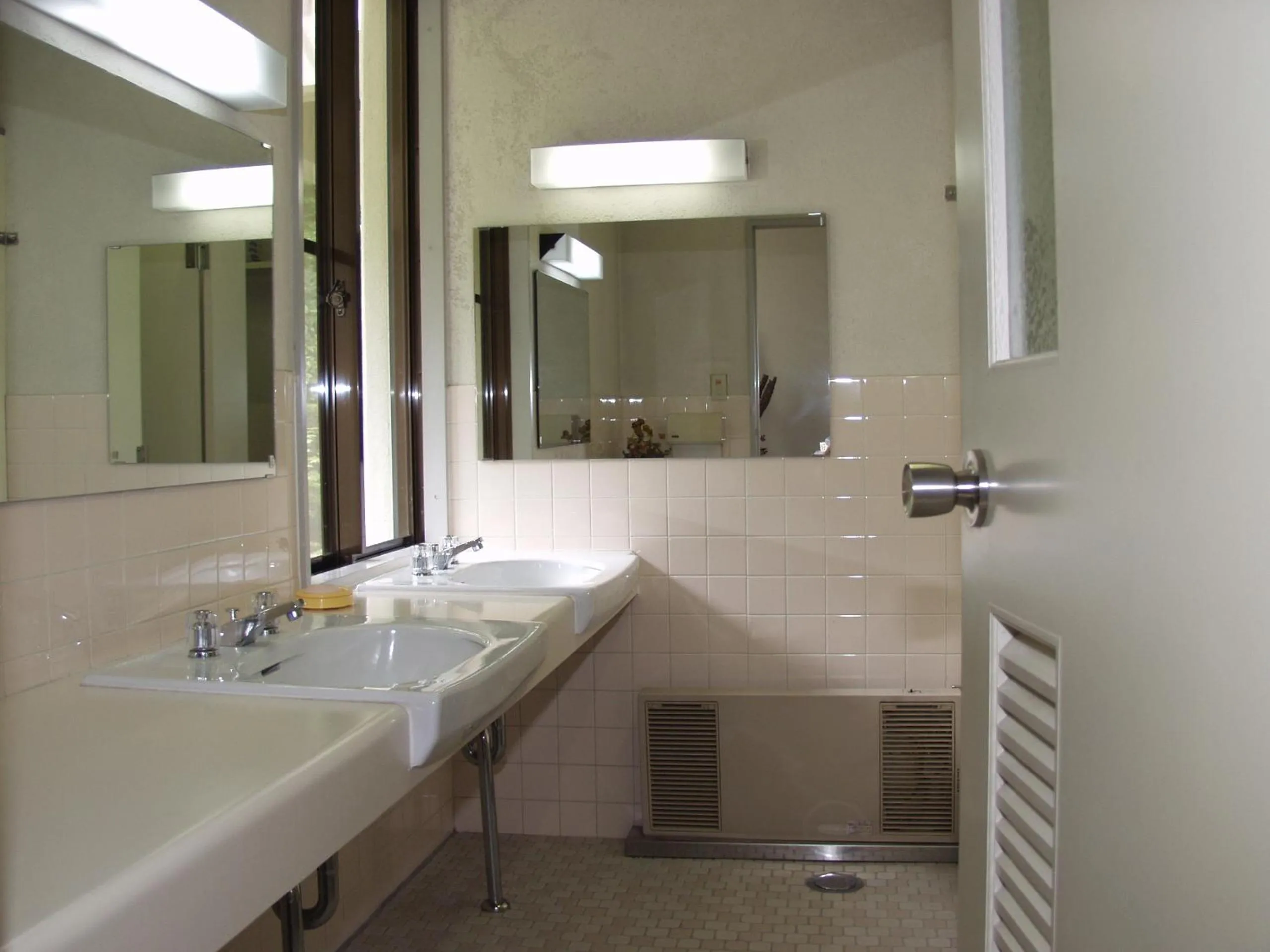 Bathroom in Teiensaryo Yamanakako