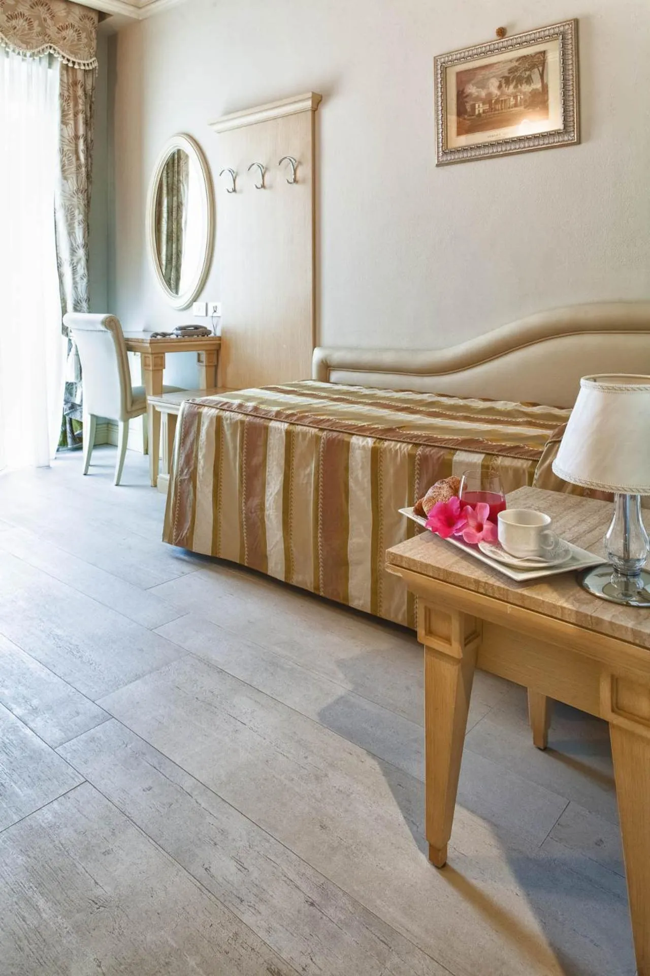 Toilet, Bed in Hotel Conchiglia