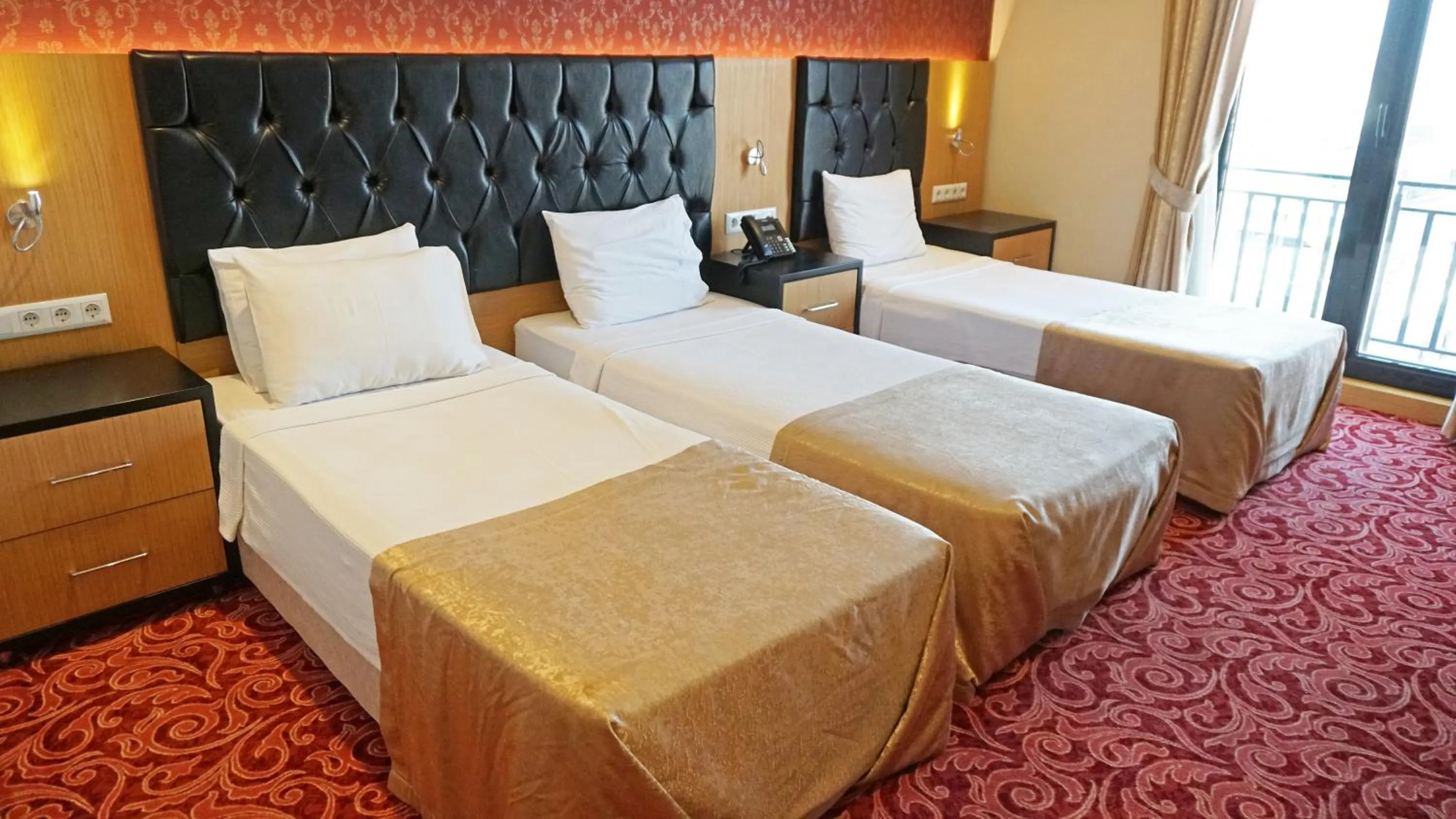 Photo of the whole room, Bed in Vois Hotel